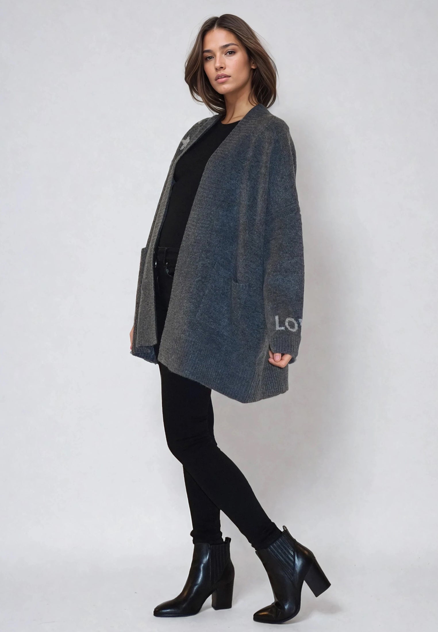 WILD HEART CARDIGAN CHARCOAL