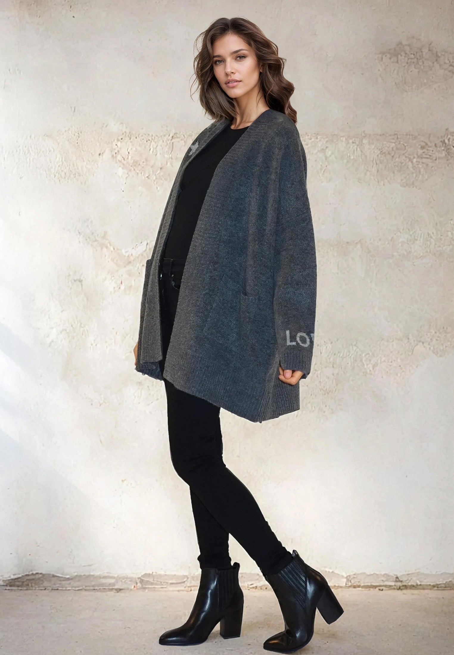 WILD HEART CARDIGAN CHARCOAL