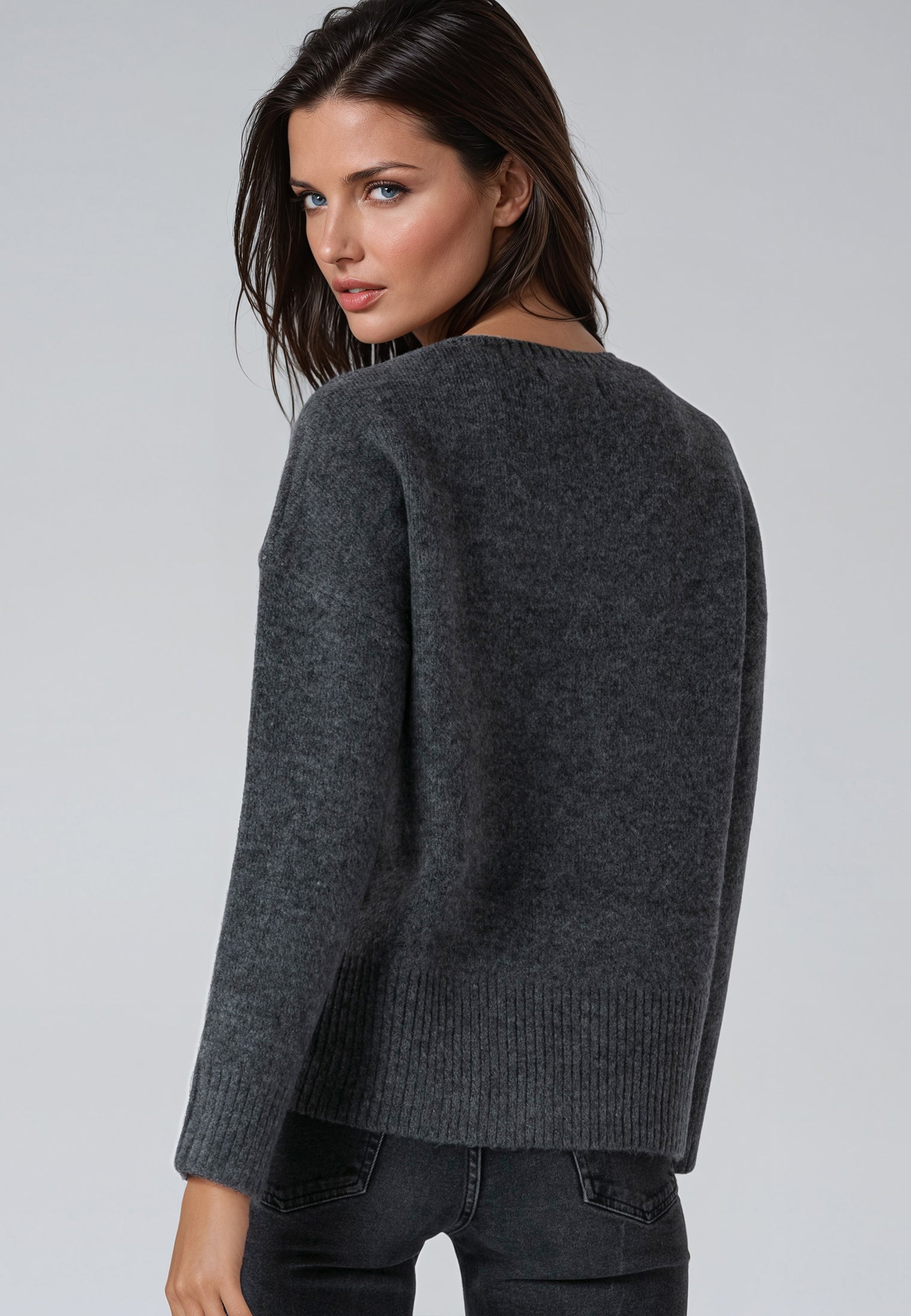 WILD HEART JUMPER CHARCOAL