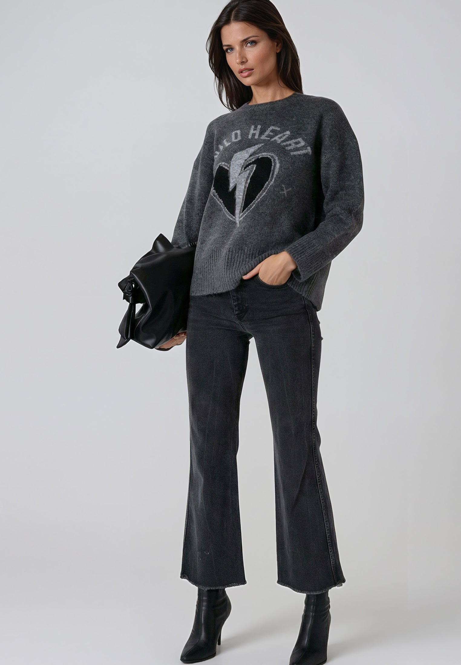 WILD HEART JUMPER CHARCOAL