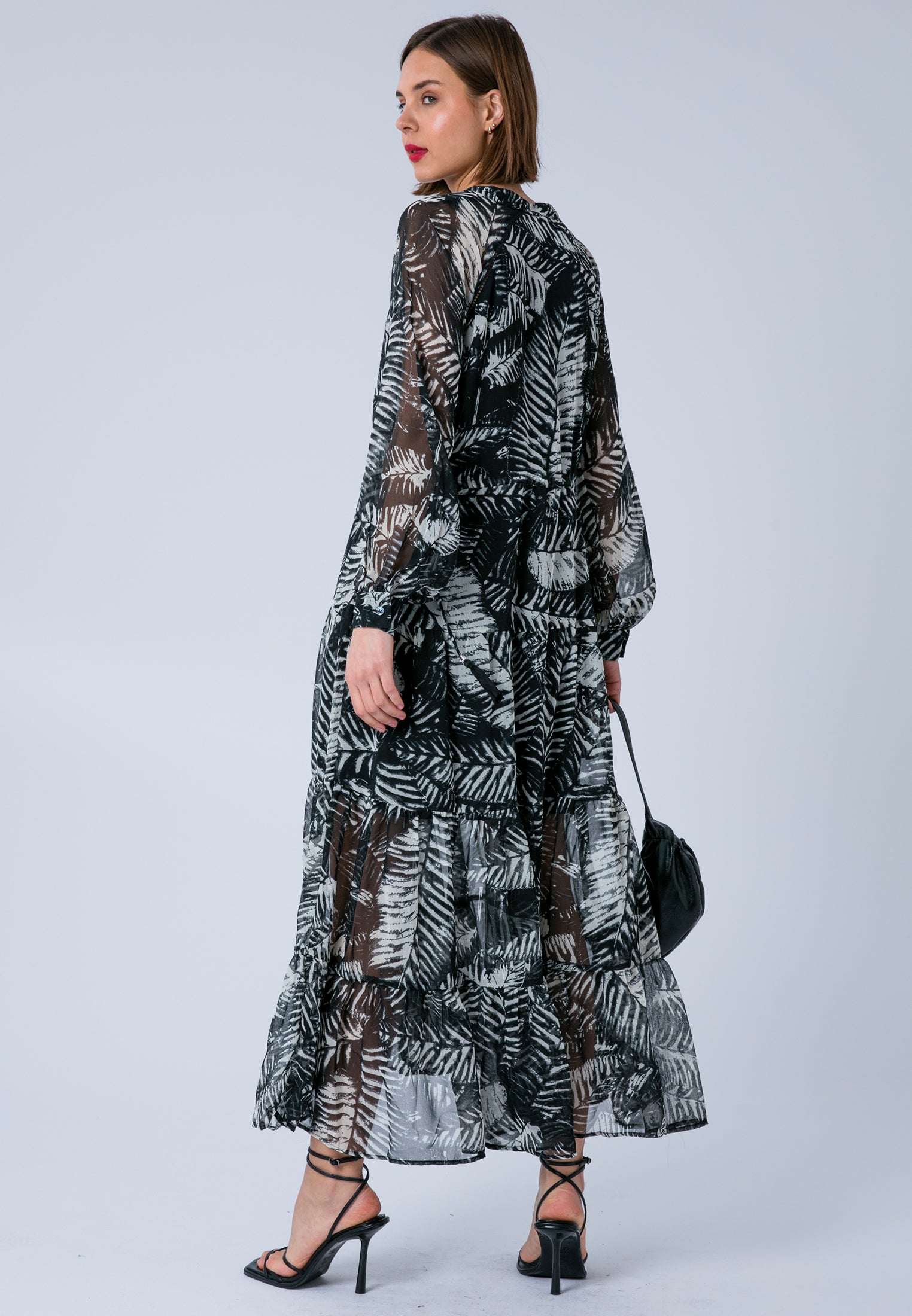 ZOE MAXI DRESS VAMP BLACK & WHITE