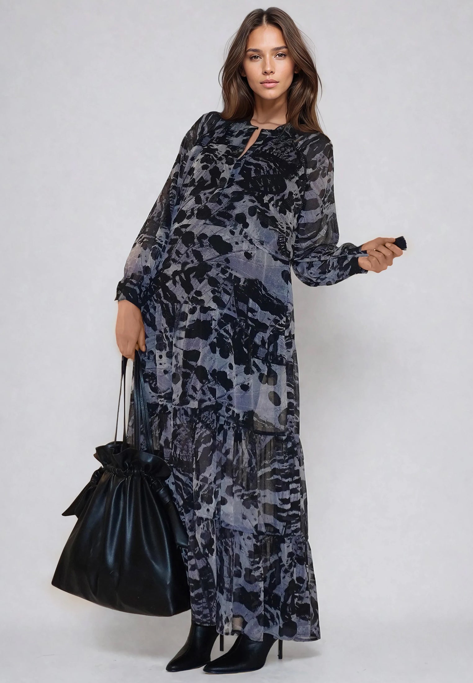 ZOE MAXI DRESS WINGS TAUPE