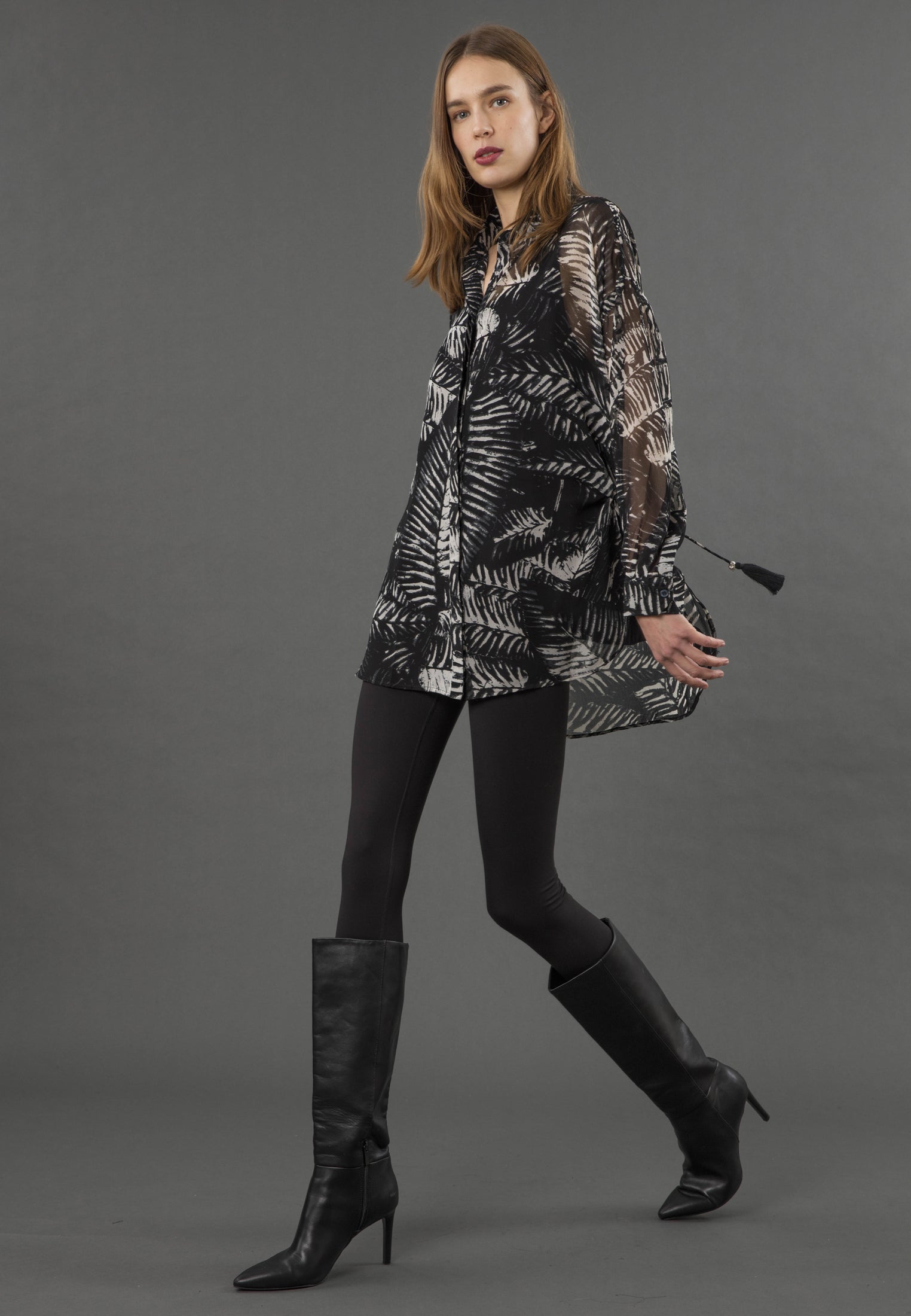 ZOE SHIRT VAMP BLACK & WHITE