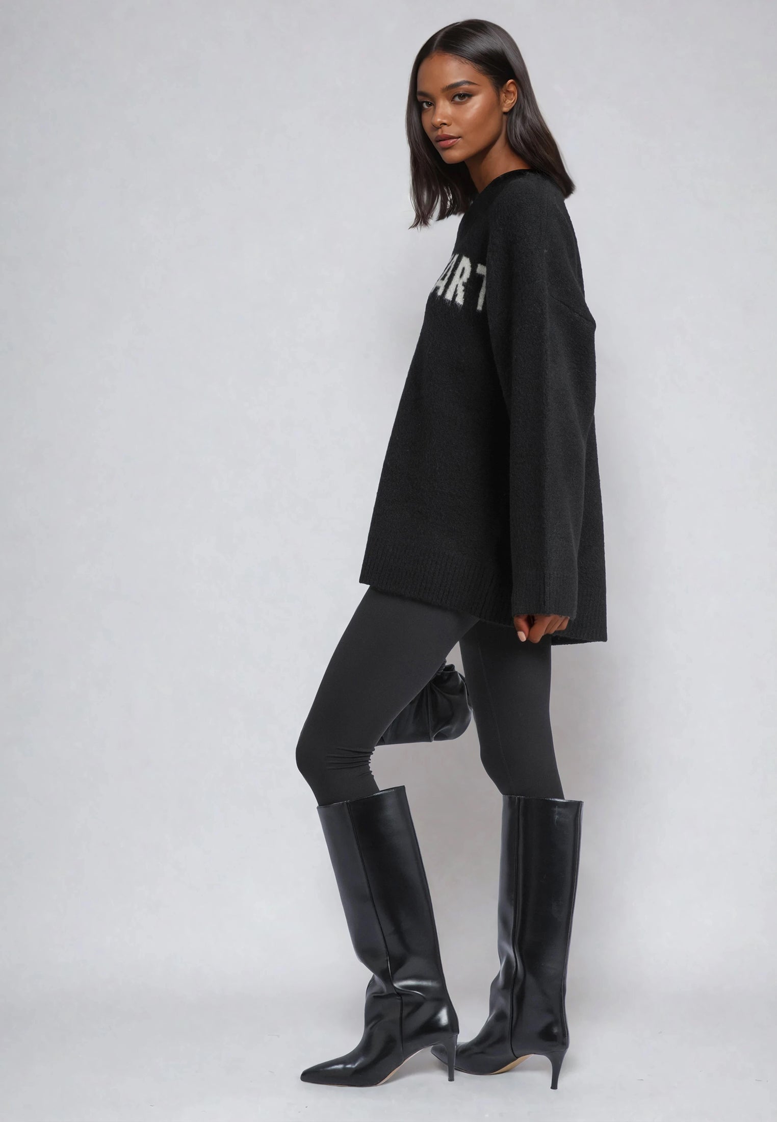 REBEL HEART JUMPER BLACK & WHITE