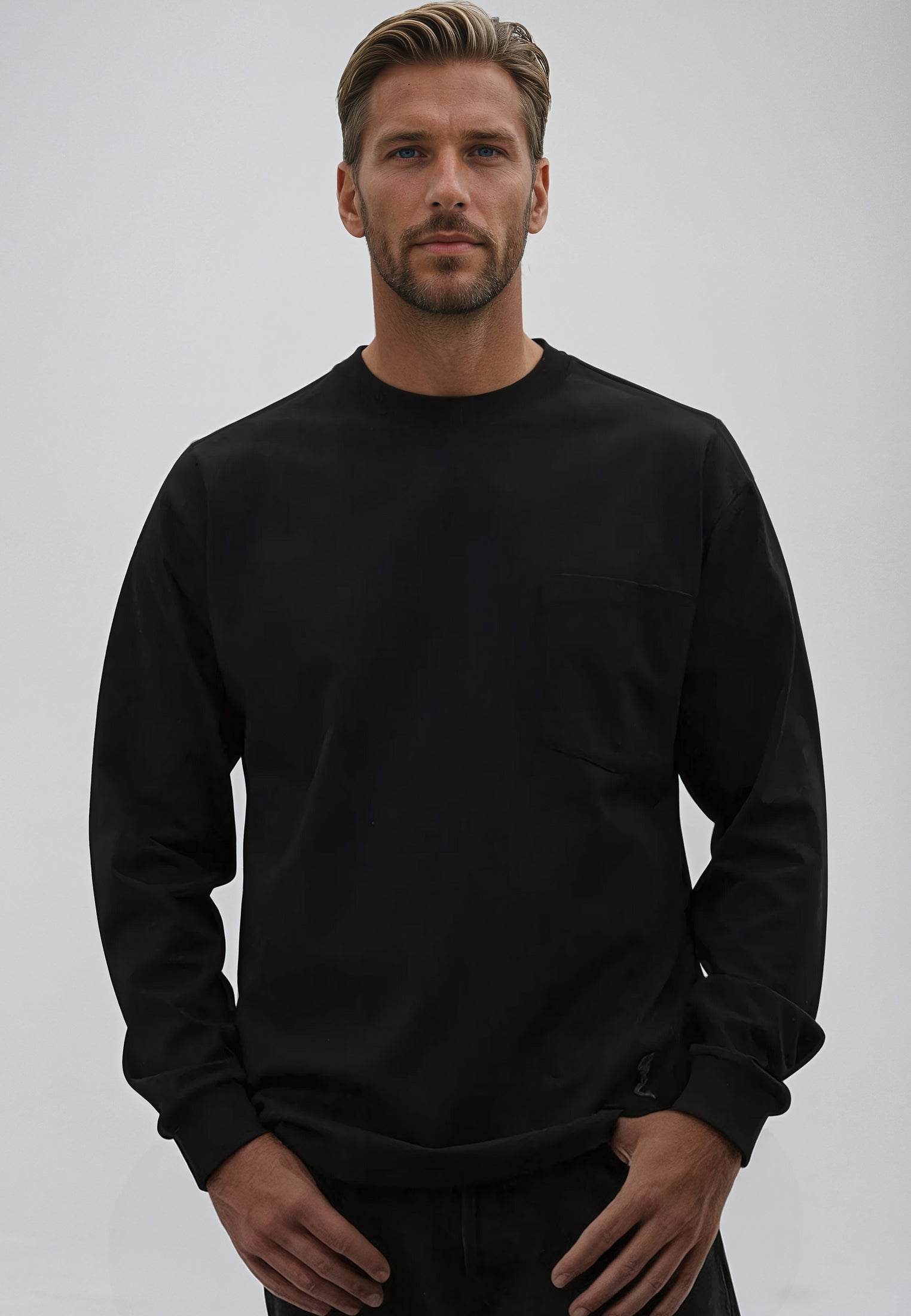 HEAVYWEIGHT LS POCKET T-SHIRT JET BLACK