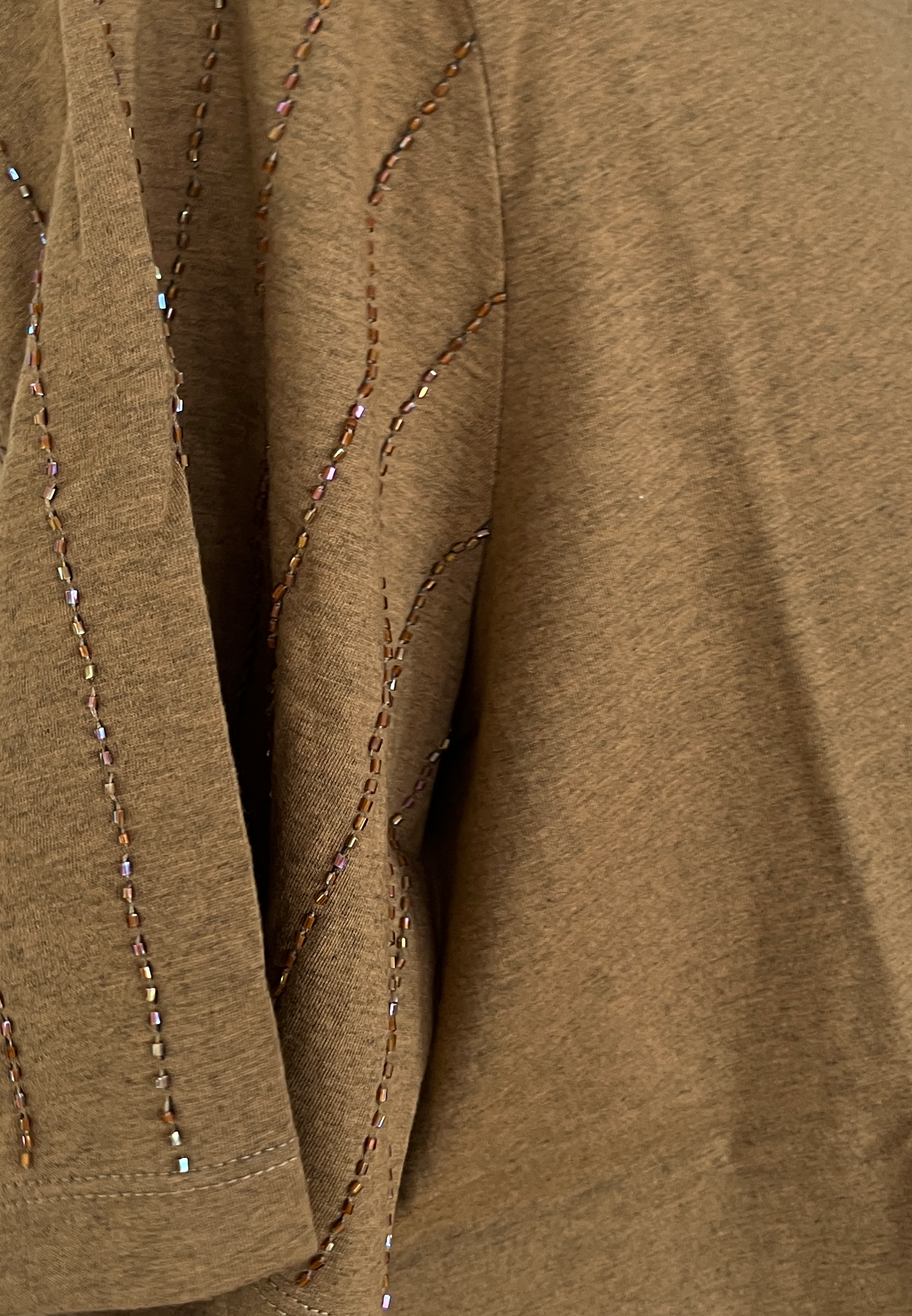 FREE T-SHIRT BRONZE BROWN