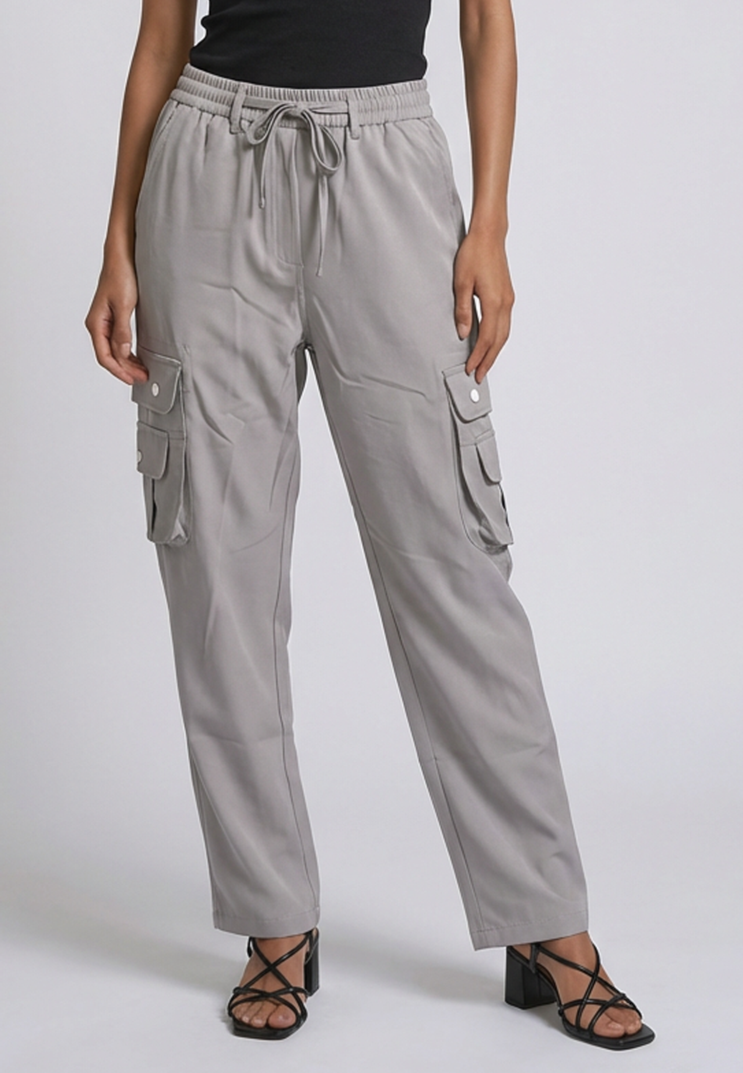 GLOW TROUSER GREY