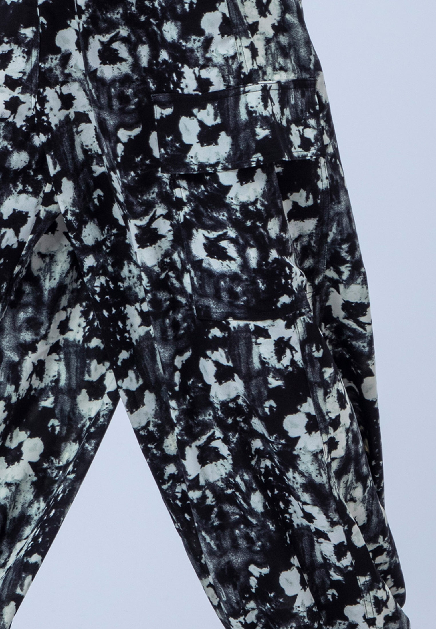 ASH TROUSERS FLORA