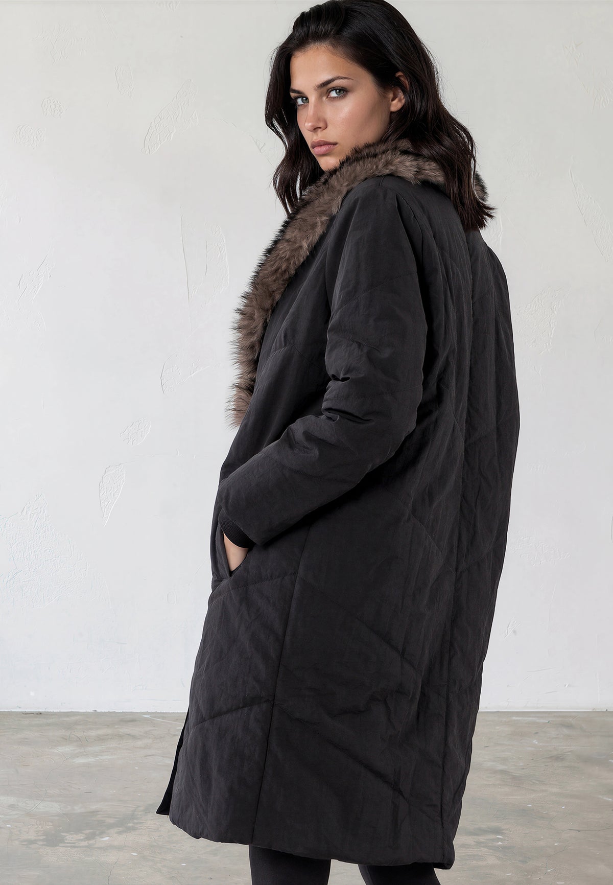 COVER COAT JET BLACK