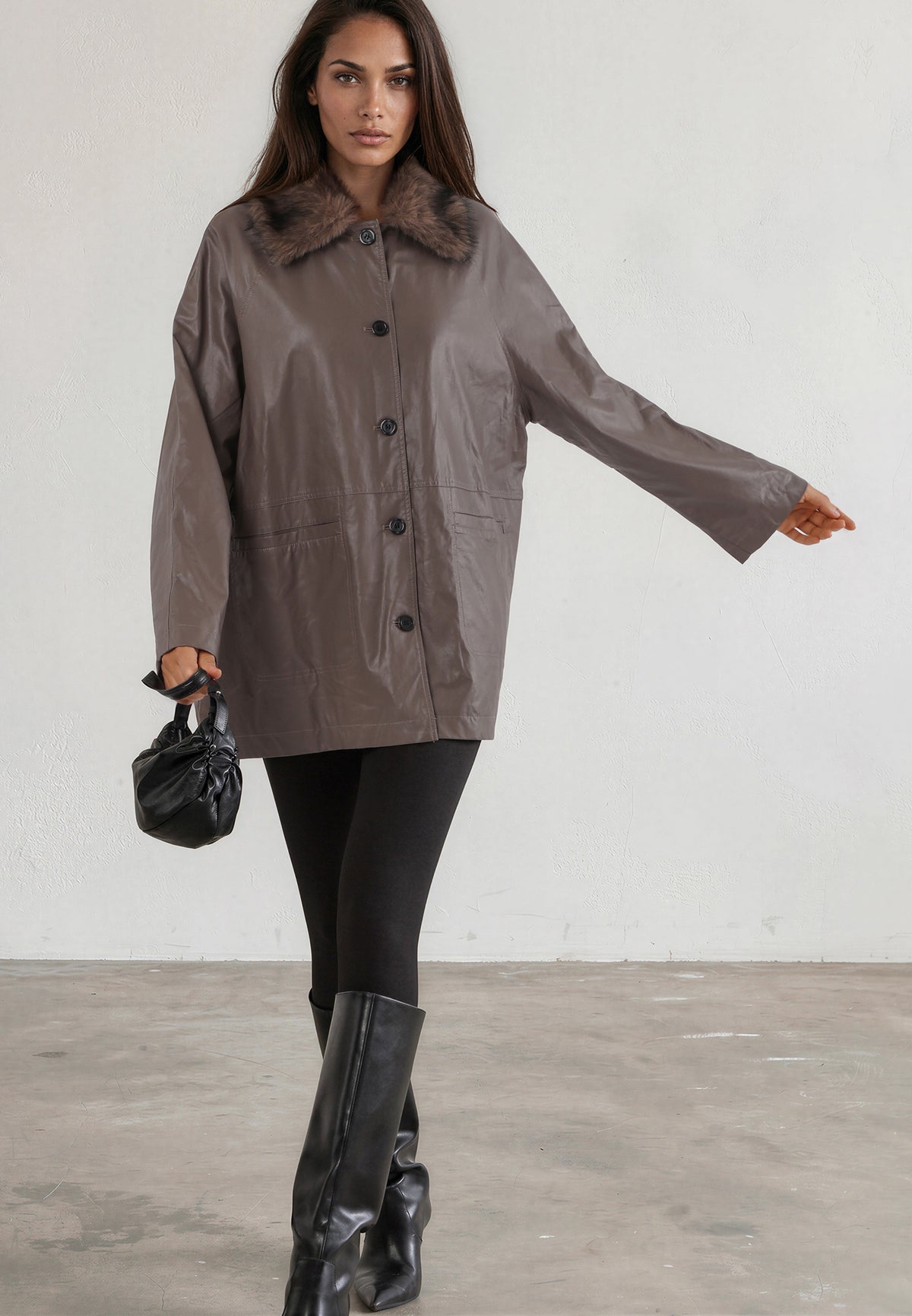DARK JACKET BRINDLE