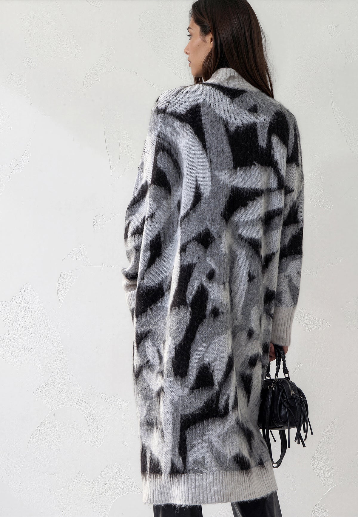 LAYLA CARDIGAN BLACK & GREY