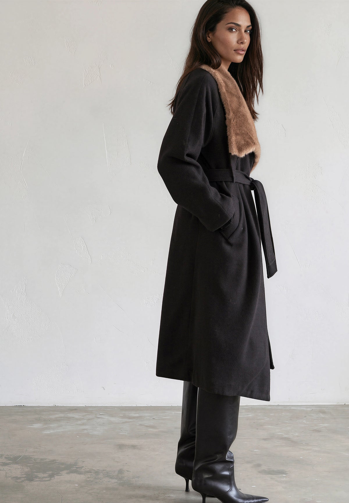 LILY COAT JET BLACK
