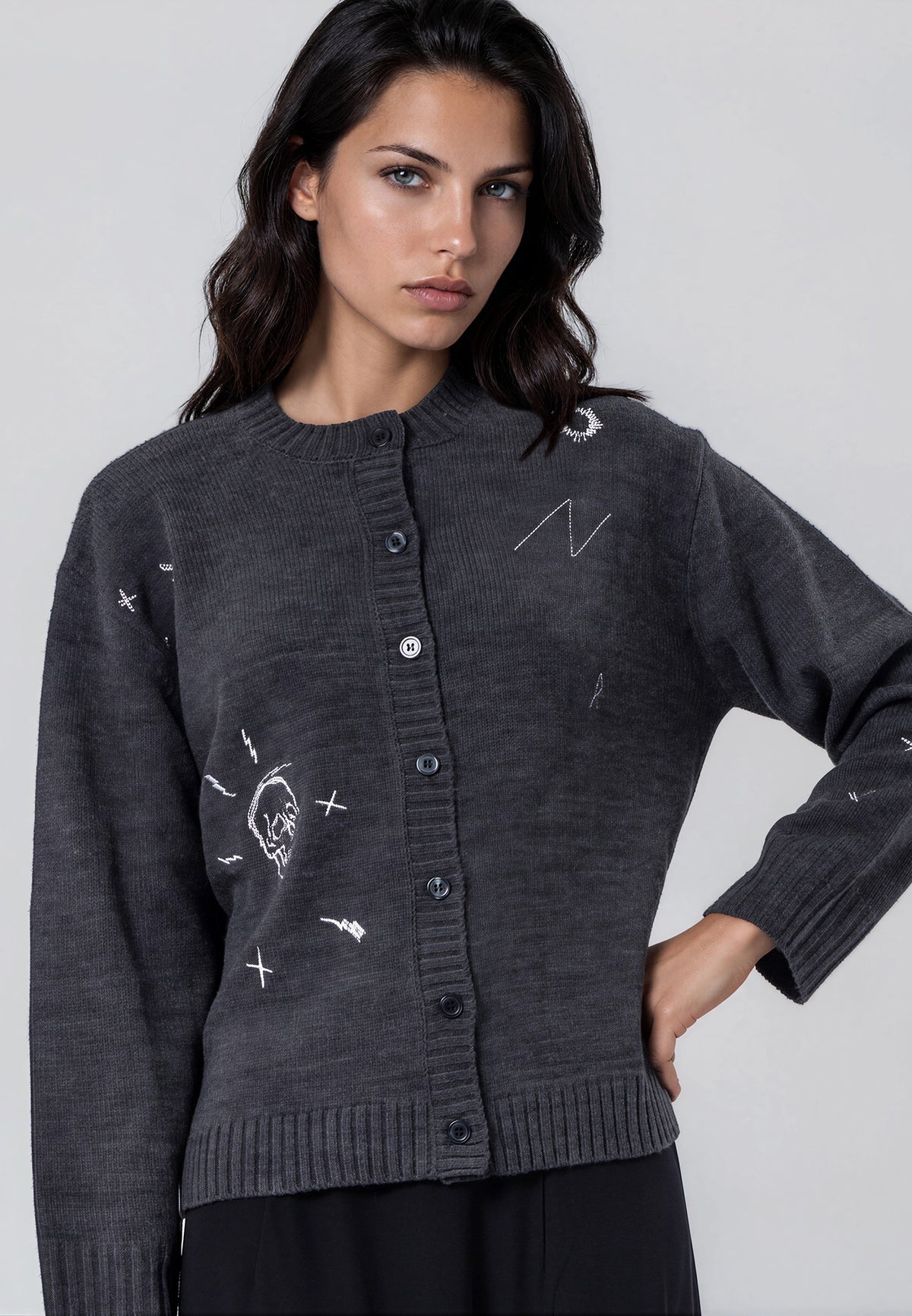 MADDIE CARDIGAN CHARCOAL