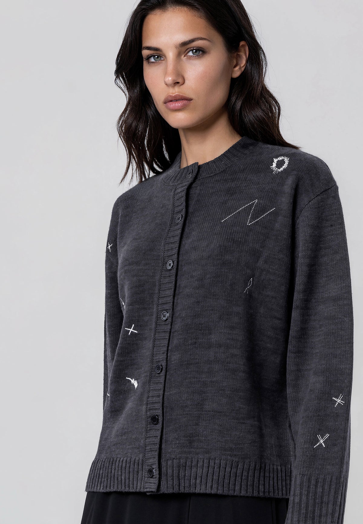 MADDIE CARDIGAN CHARCOAL