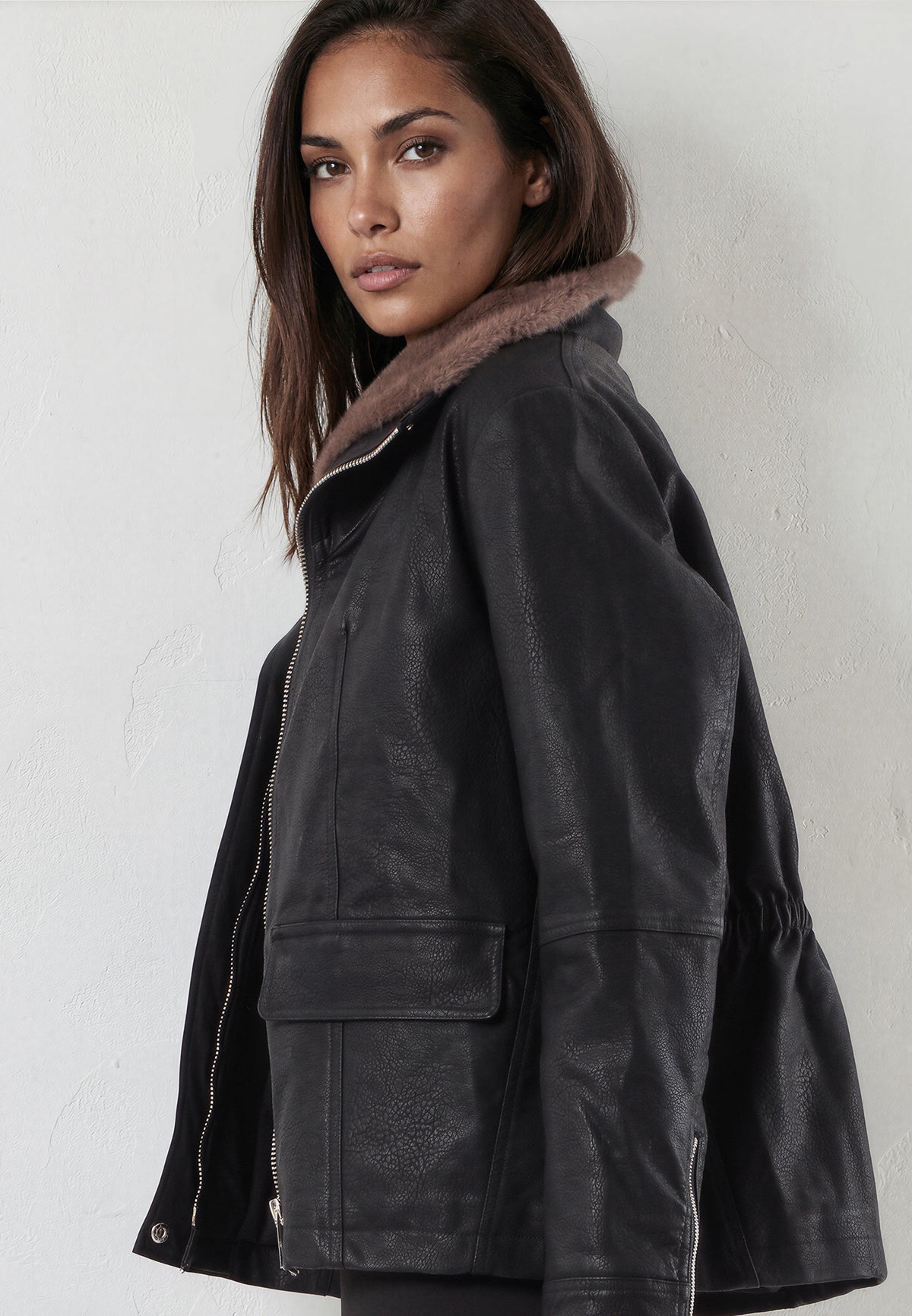 REY JACKET JET BLACK