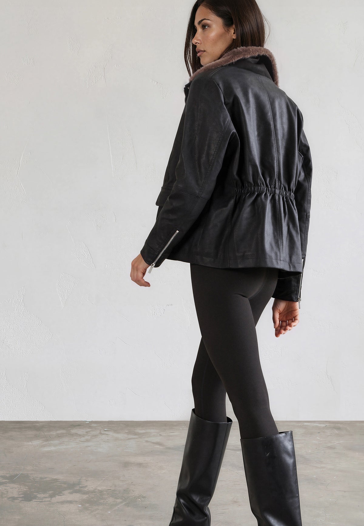 REY JACKET JET BLACK