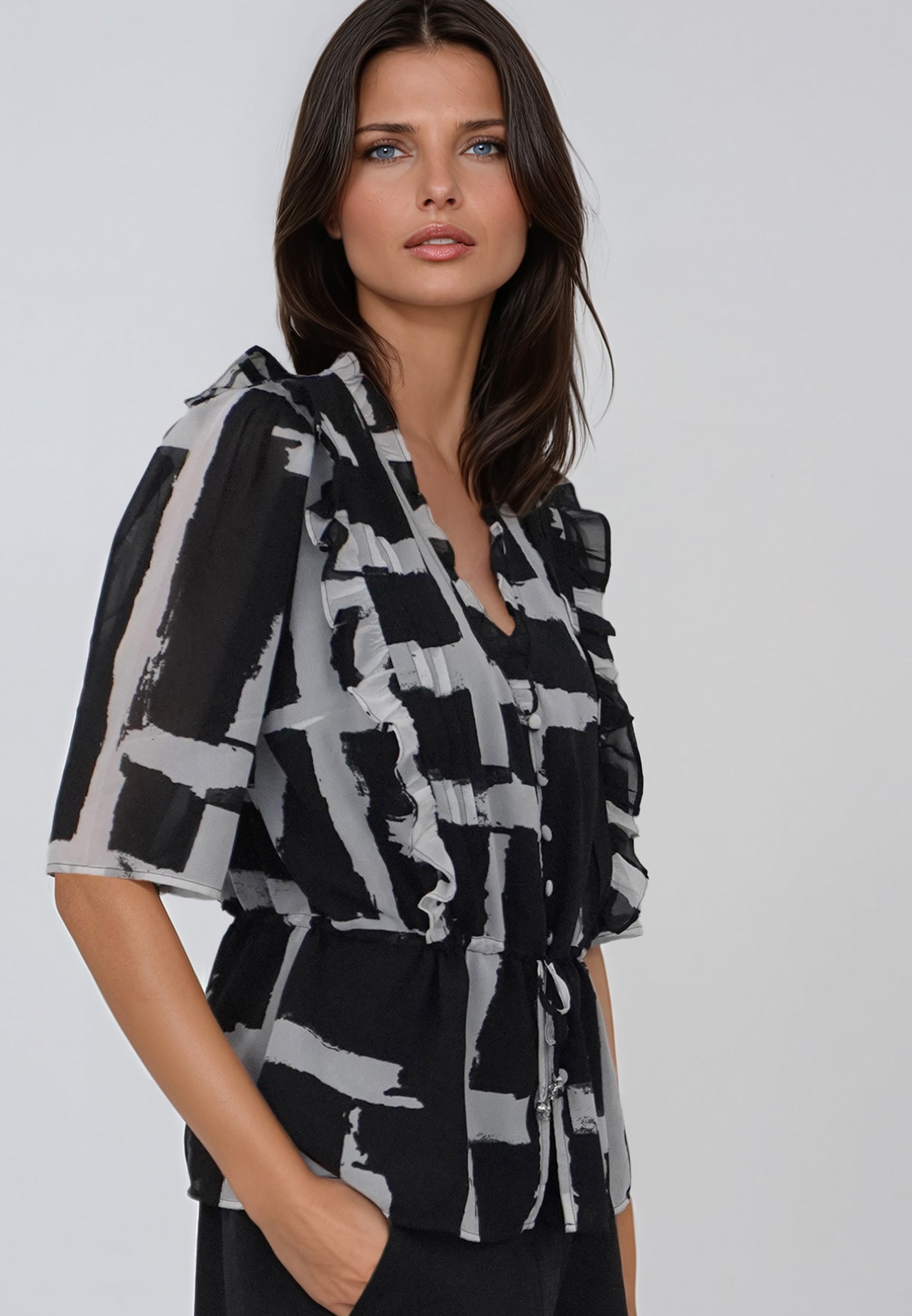 EVIE TOP SELVAGE BLACK