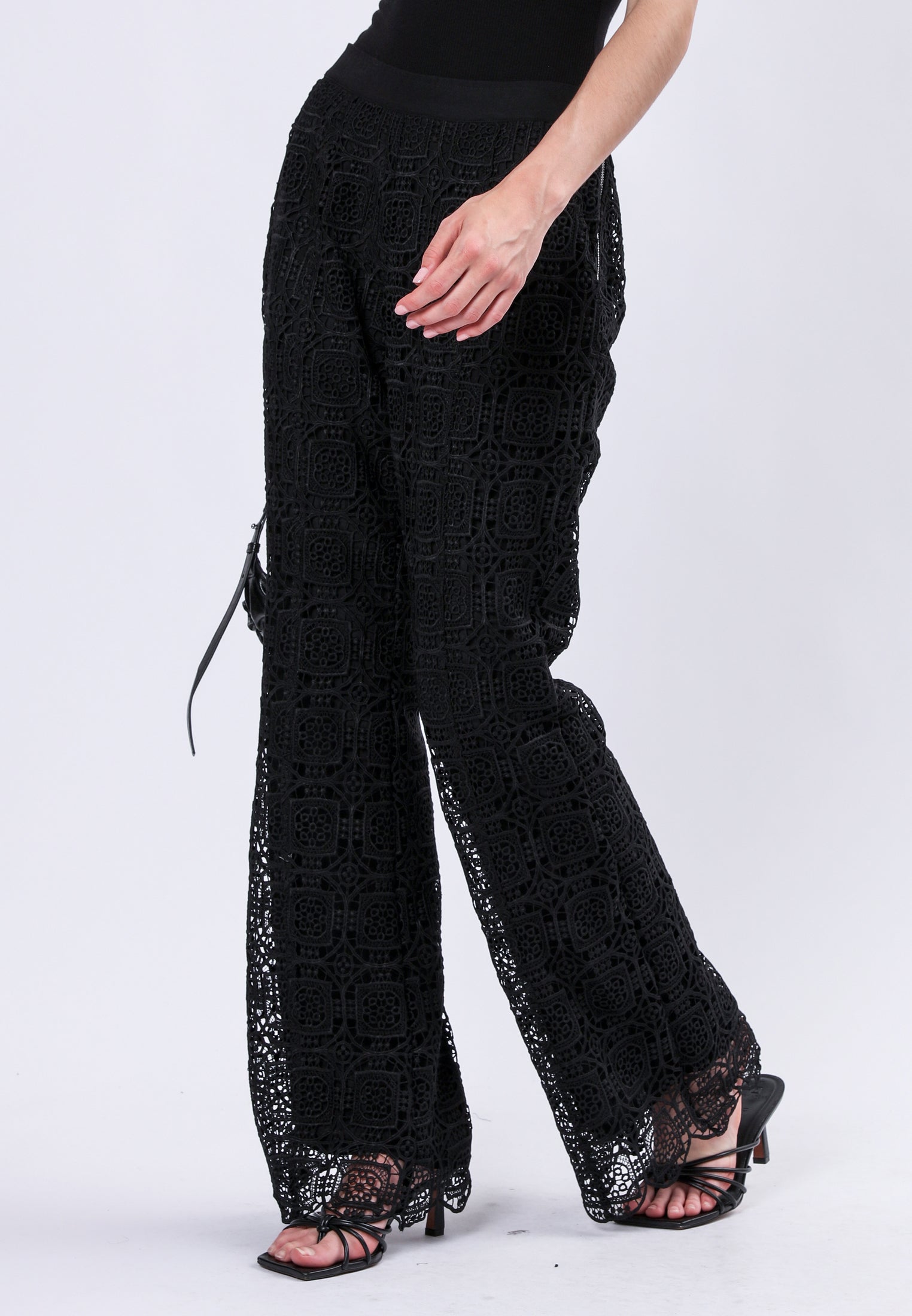 LILY TROUSERS BLACK