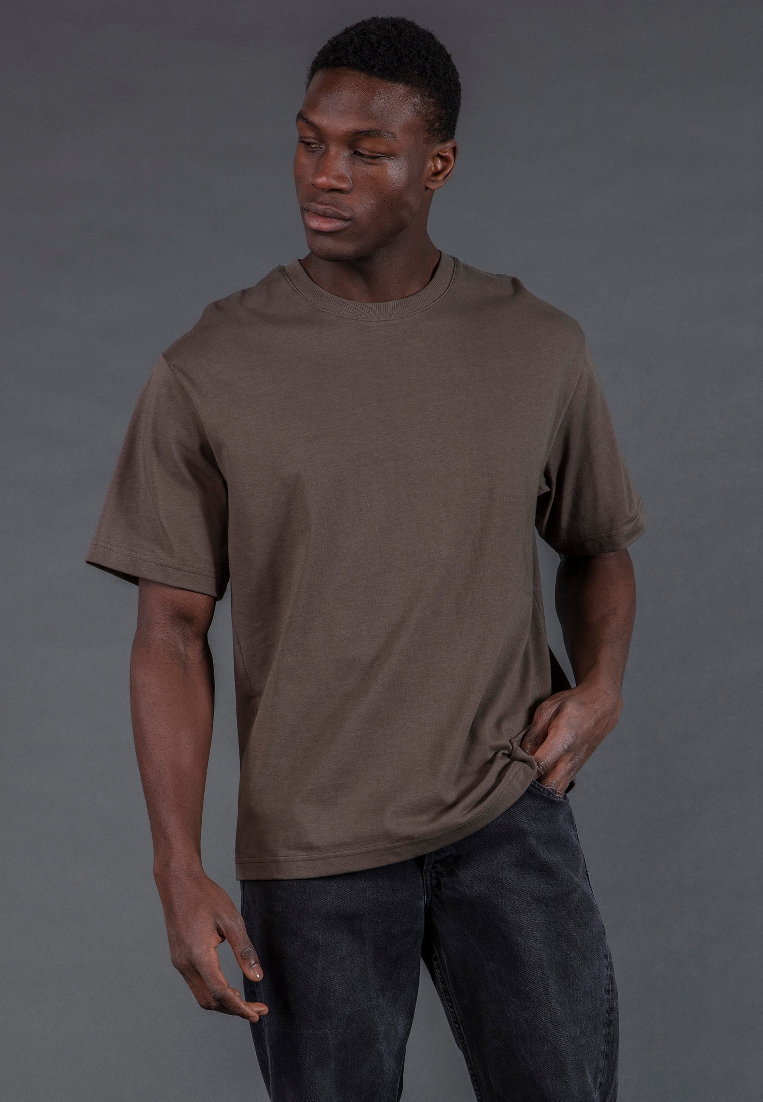 OVERSIZED HEAVY EMBRO T-SHIRT DESERT TAUPE