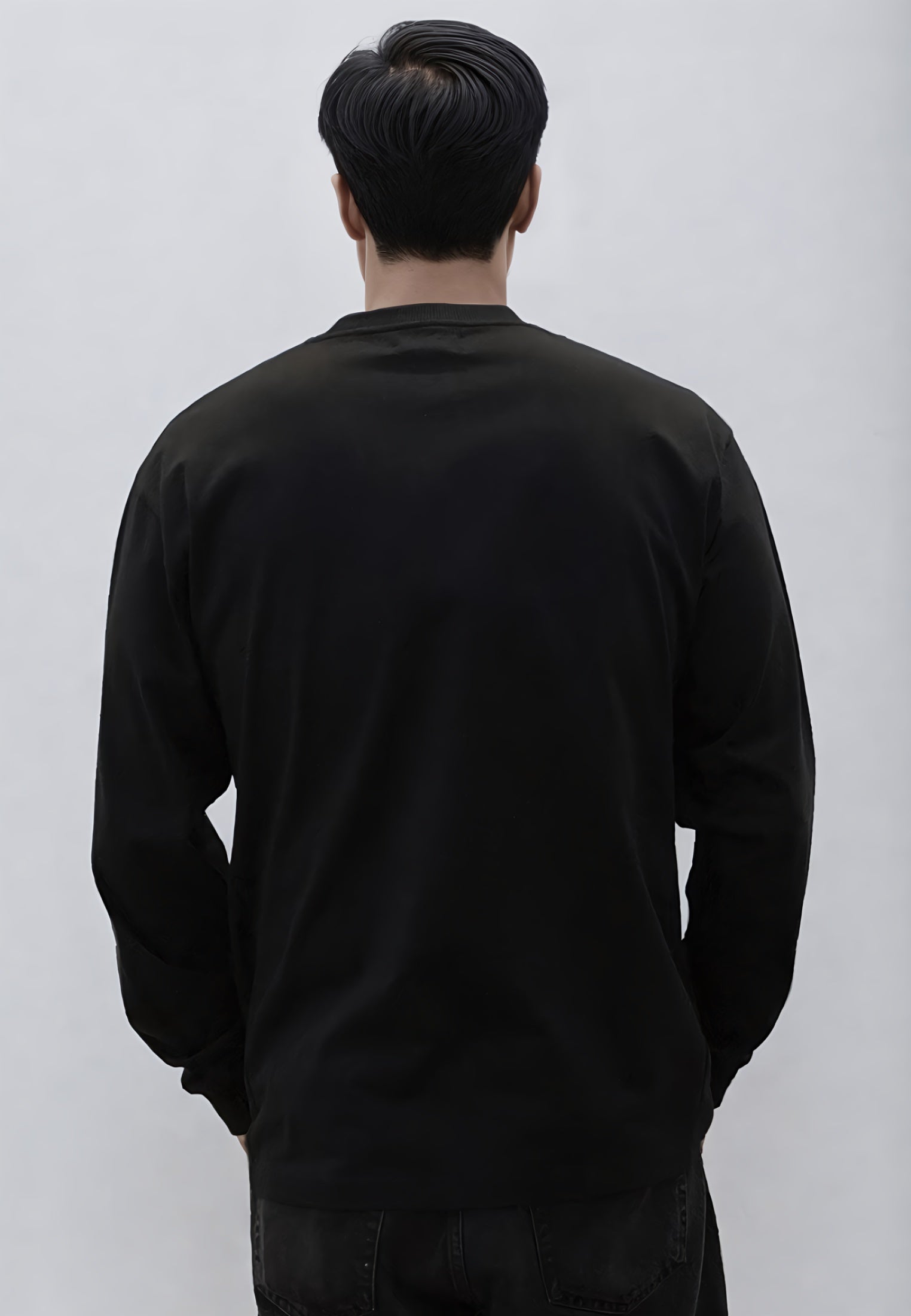 HEAVYWEIGHT LS POCKET T-SHIRT JET BLACK