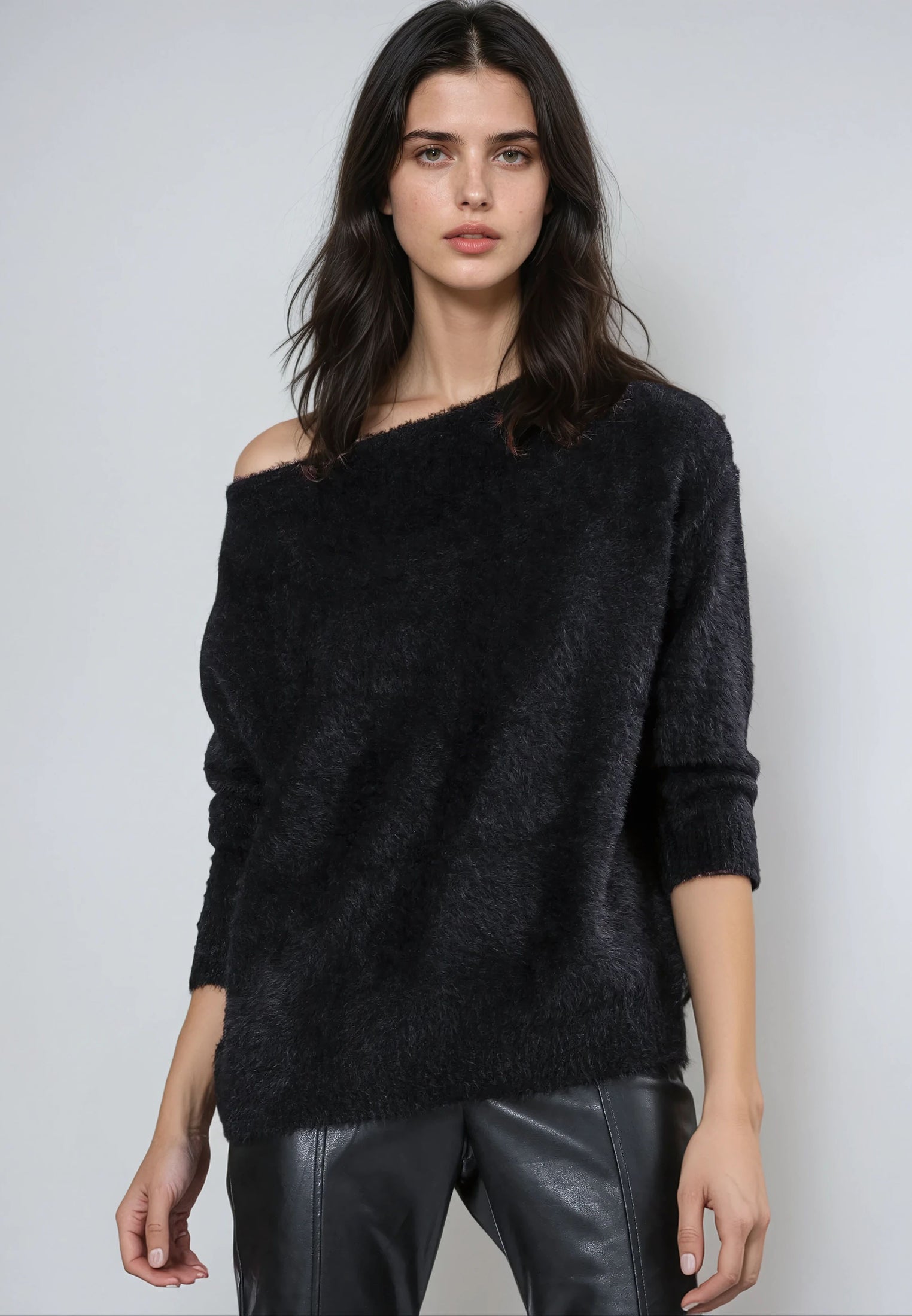 NATURAL JUMPER BLACK