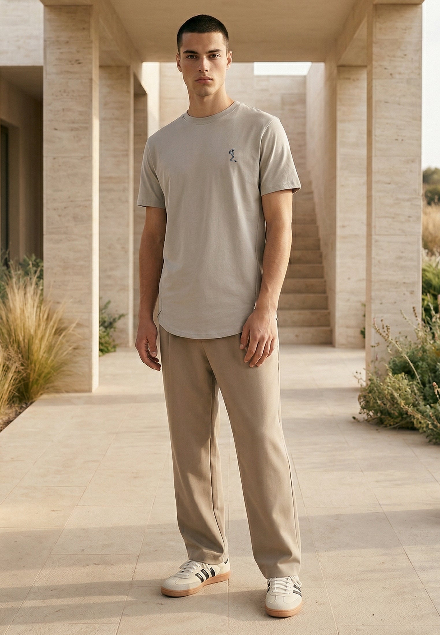 ESSENTIAL SWAG CURVED HEM  LIGHT GREY T-SHIRT