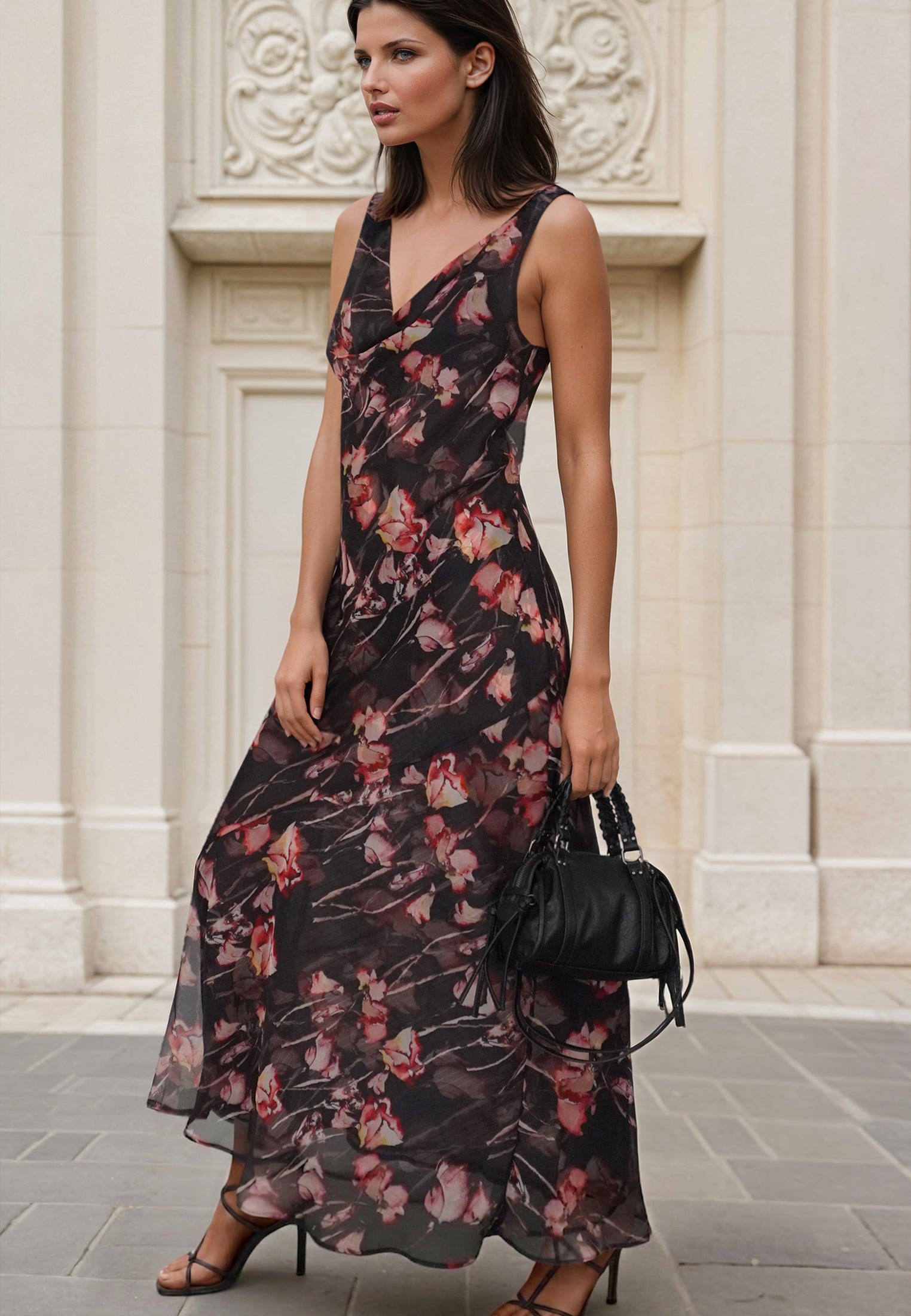 ANNE MAXI DRESS TIMID DARK FLORAL