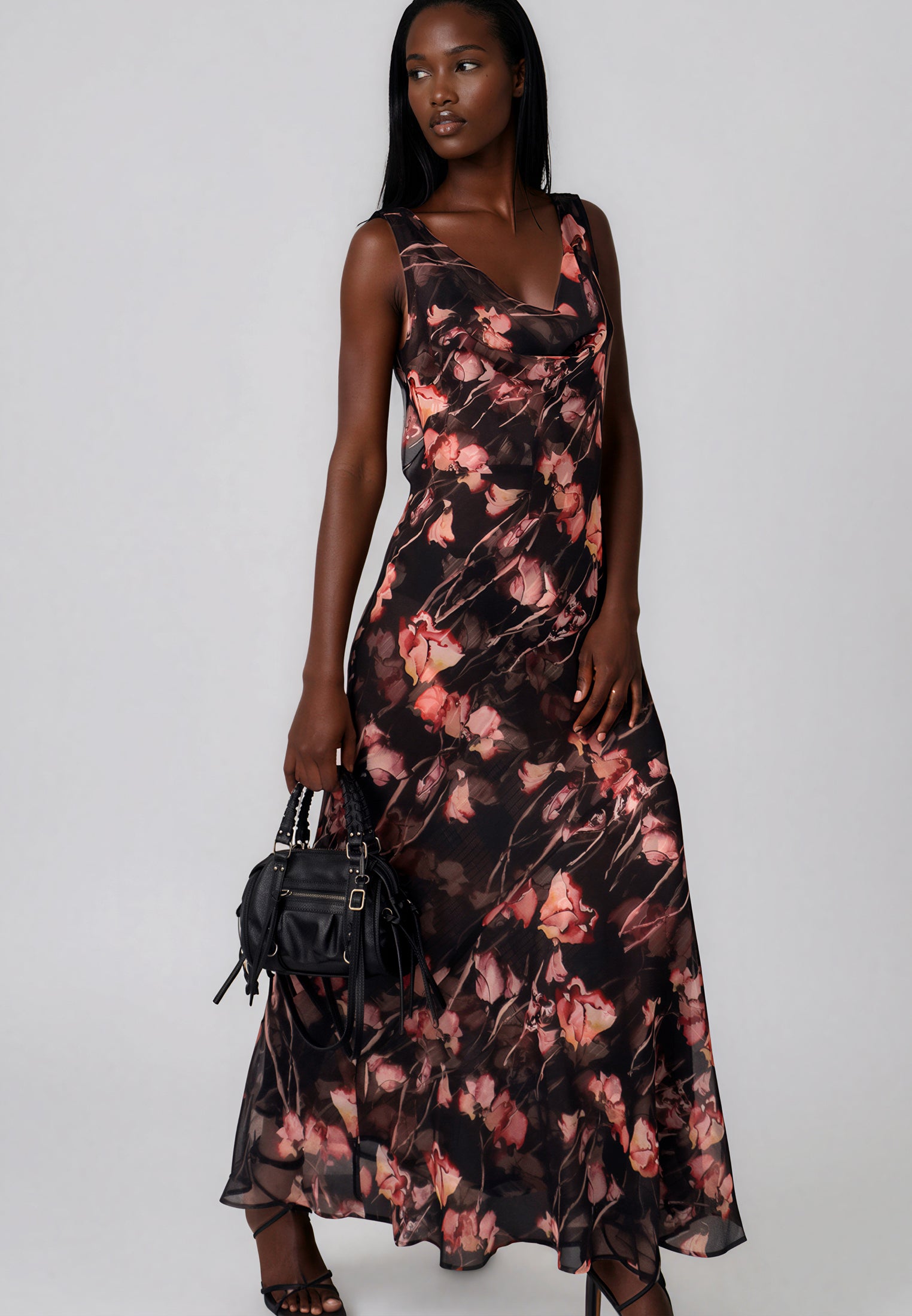 ANNE MAXI DRESS TIMID DARK FLORAL