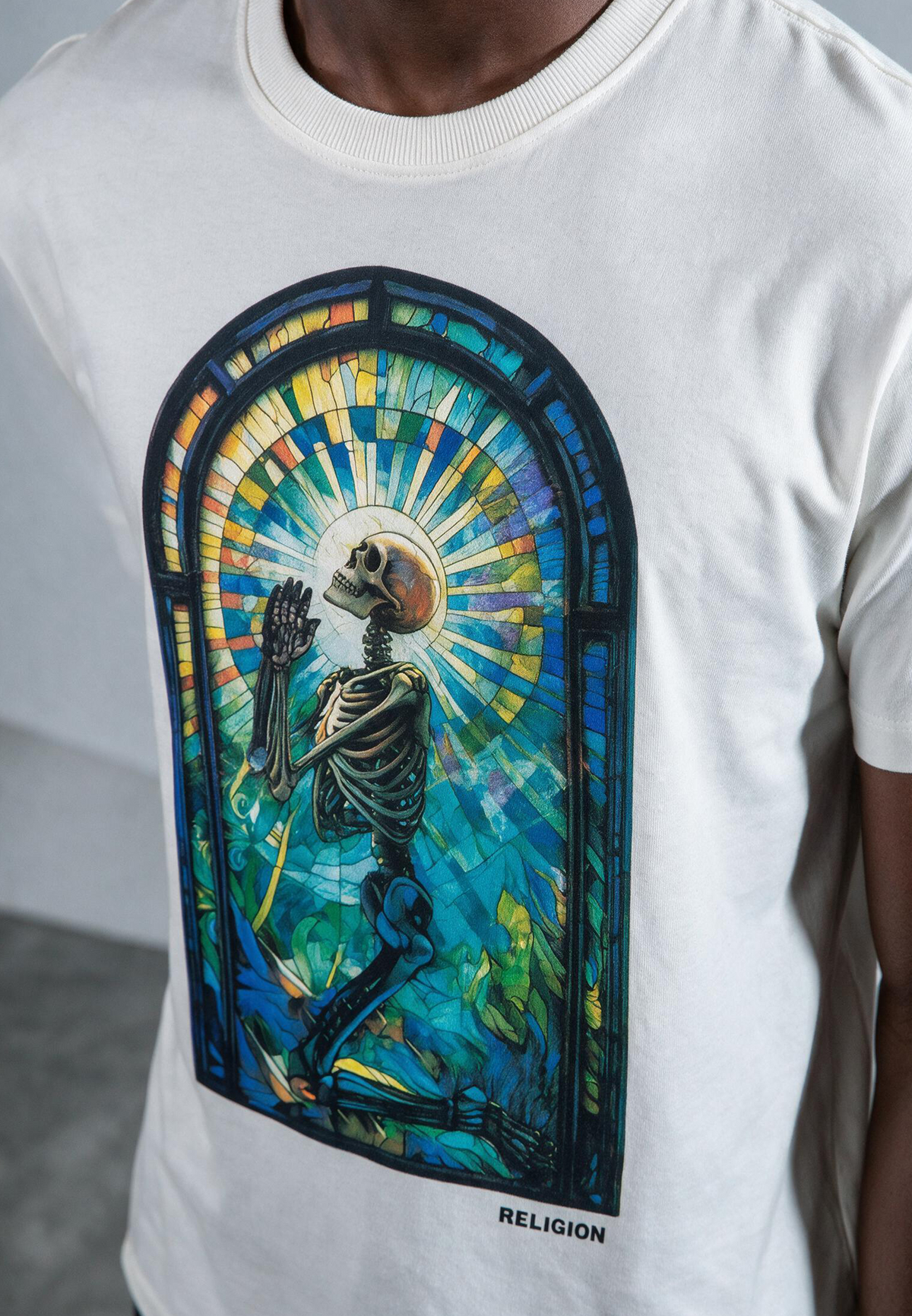 PRAYING PSYCHEDELIC T-SHIRT WHITE