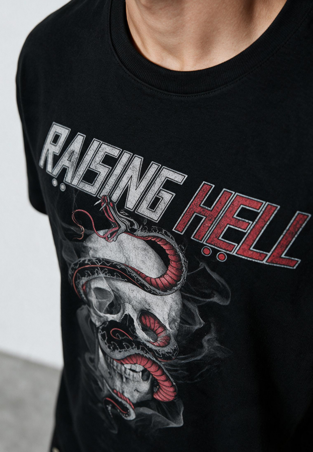 RAISING HELL T-SHIRT BLACK