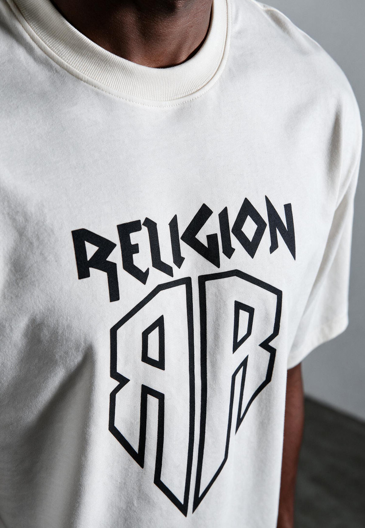 SHIELD T-SHIRT OFF WHITE