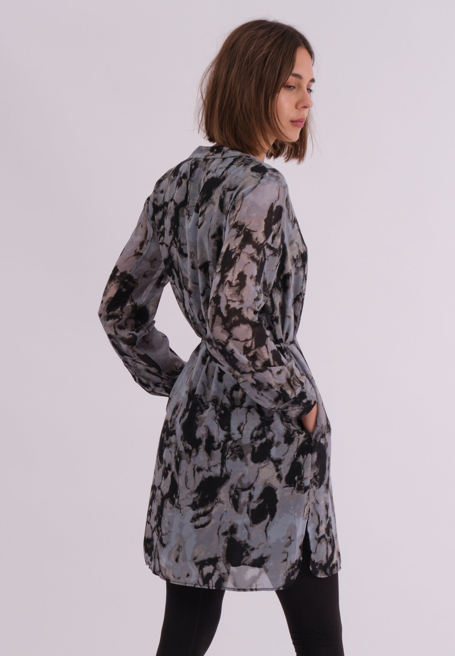 SOLSTICE KAFTAN PRIME GREY