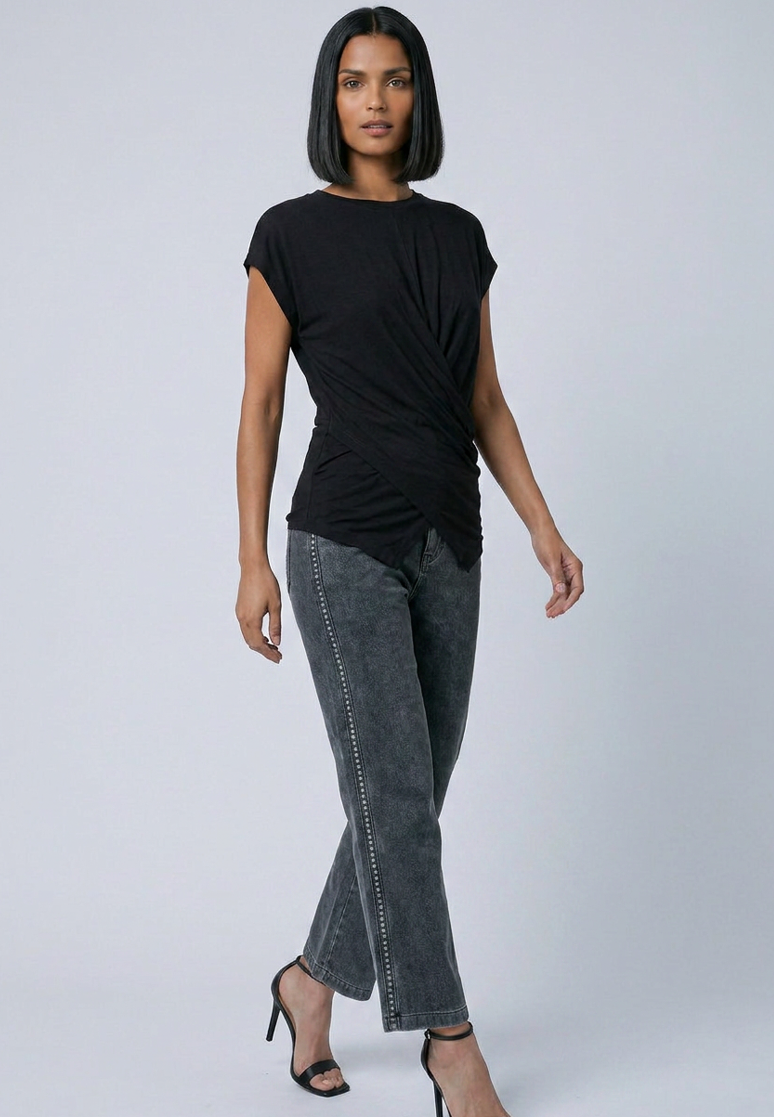 TIME T-SHIRT JET BLACK