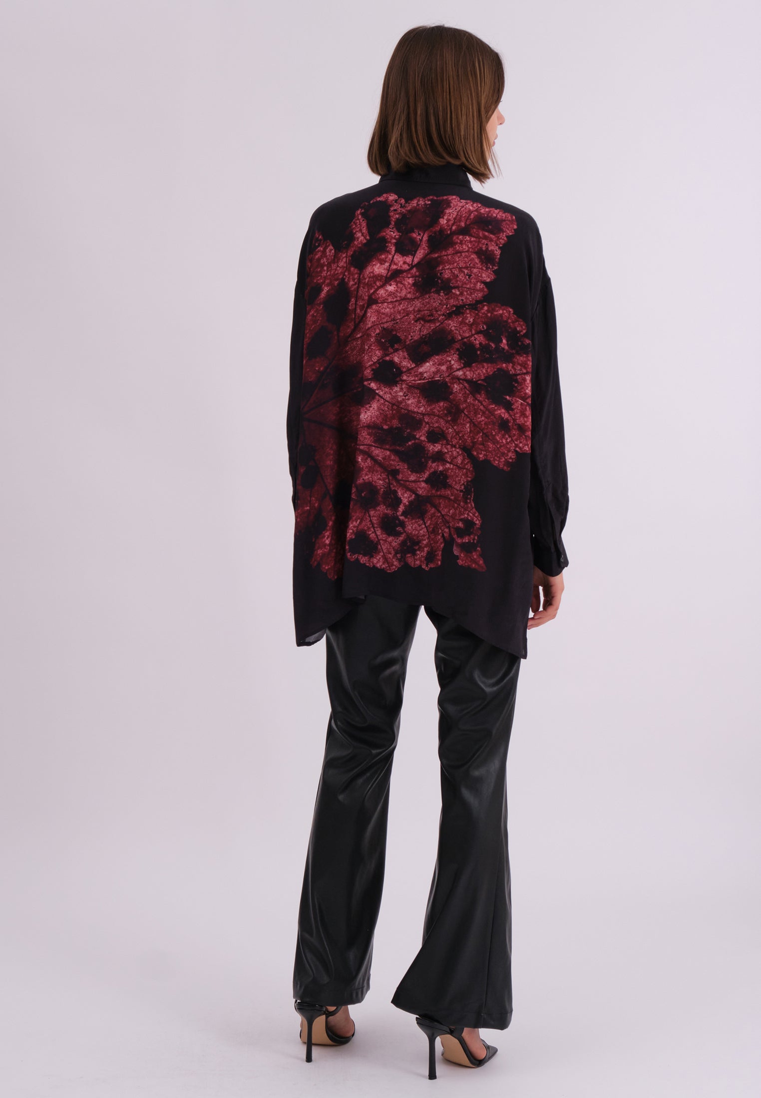 TWIST SHIRT OBSIDIAN DARK RED