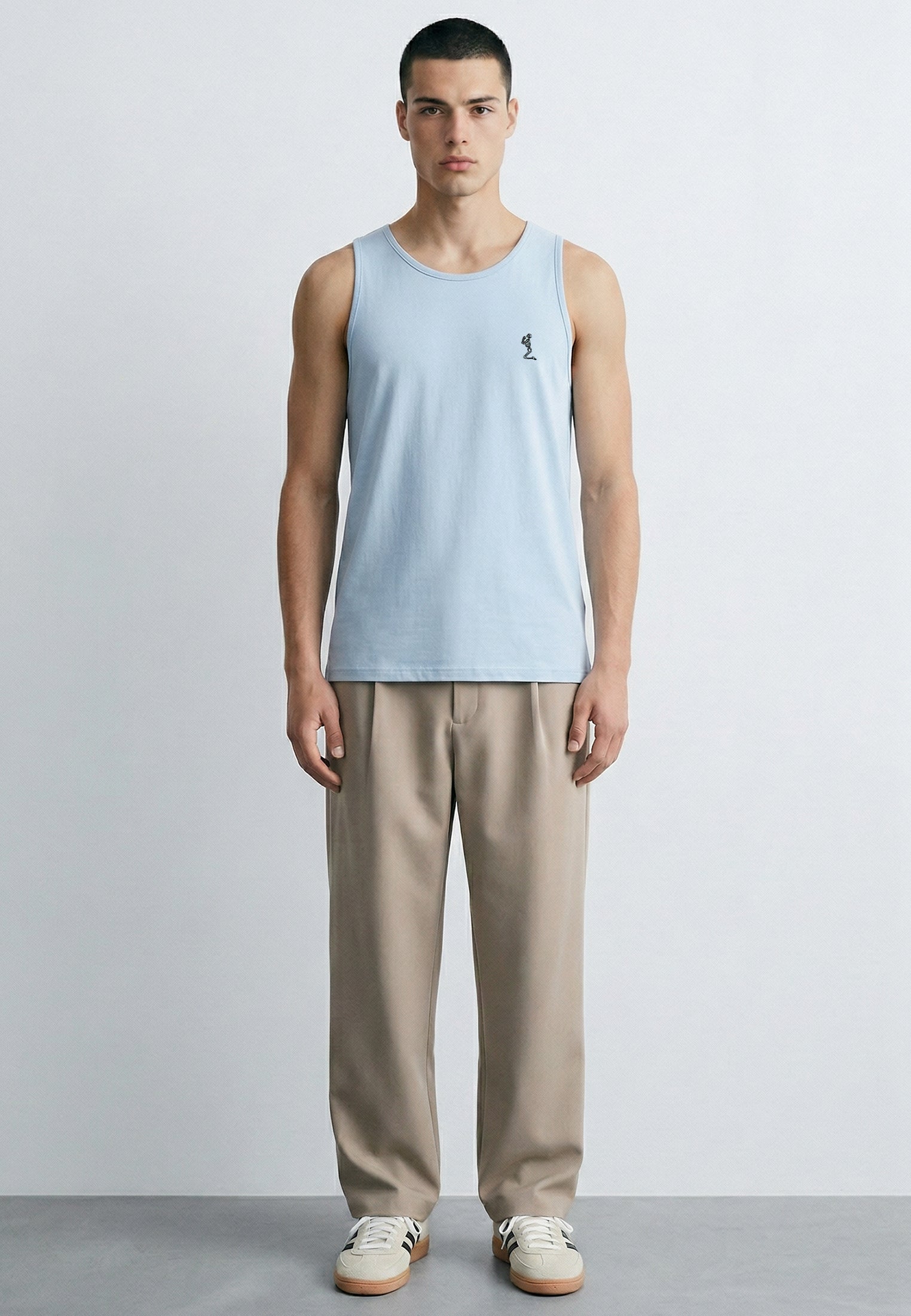 ALBION VEST PALE BLUE