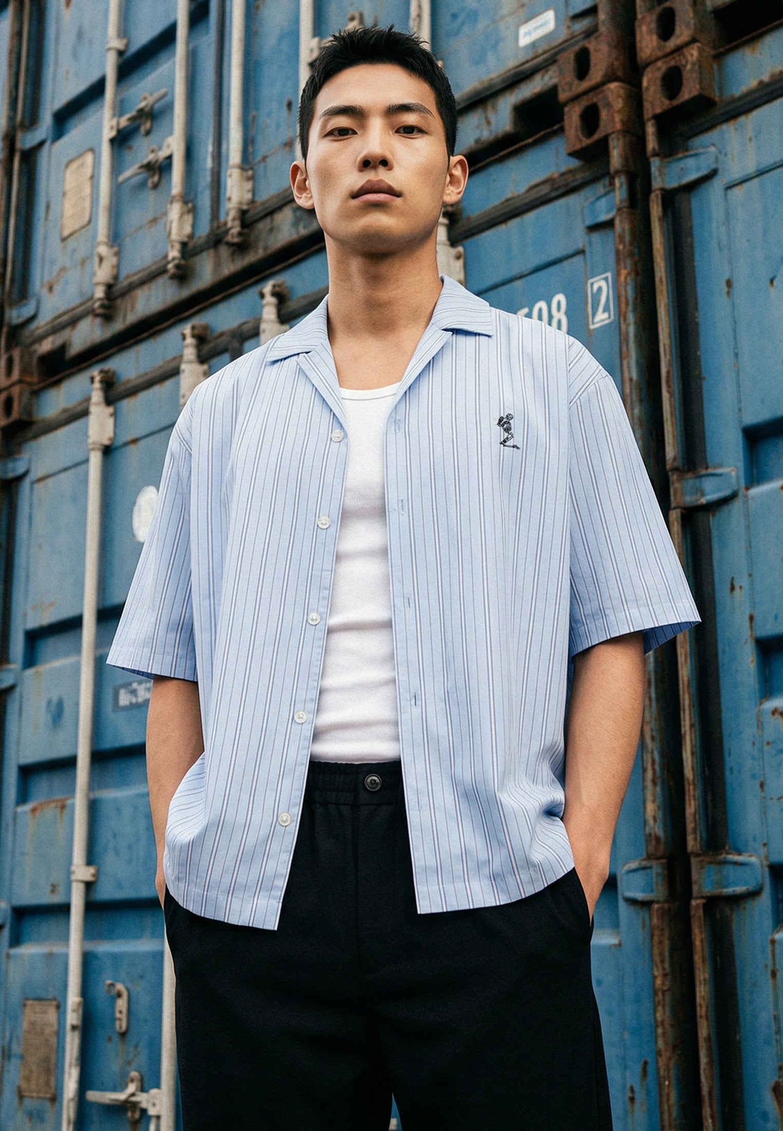 STRIPE CROPPED RAW EDGE SHIRT WHITE & BLUE