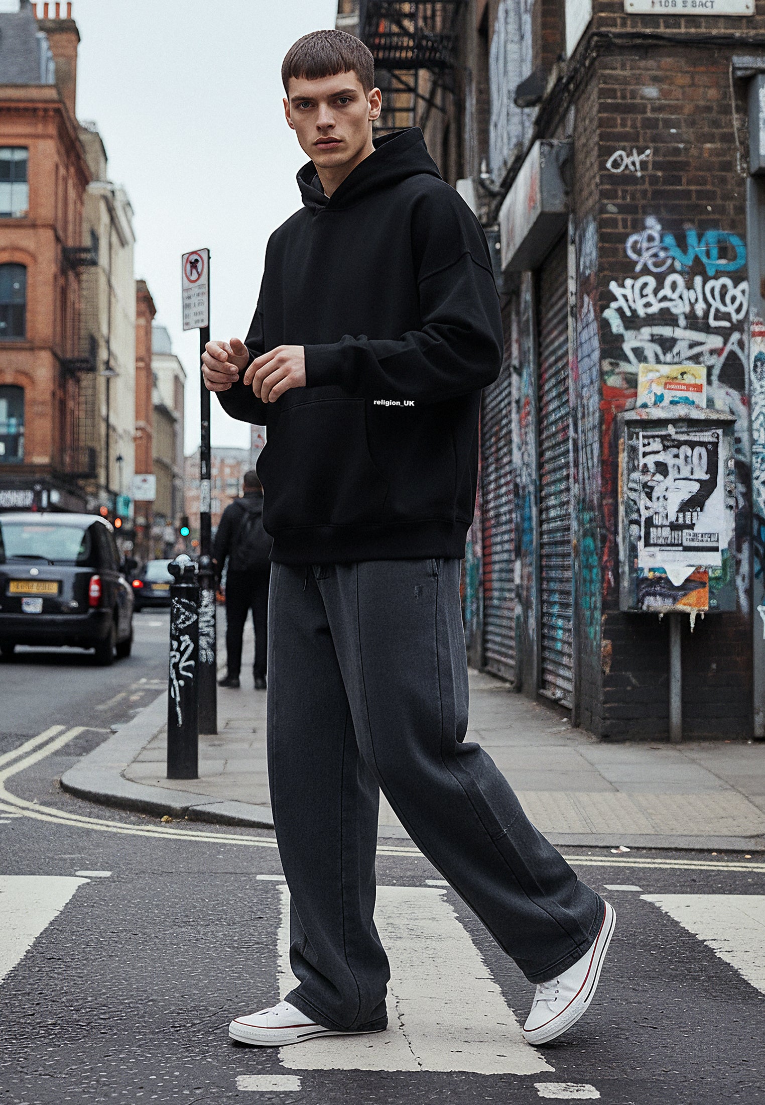 RELIGION UK RELAXED HOODIE BLACK