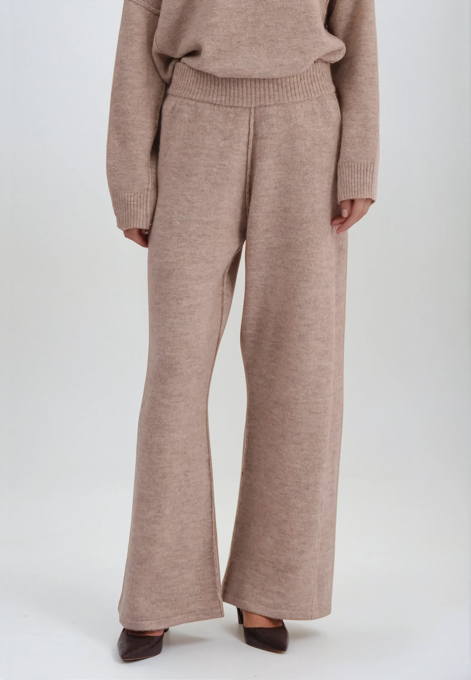 KNIT TROUSERS BEIGE