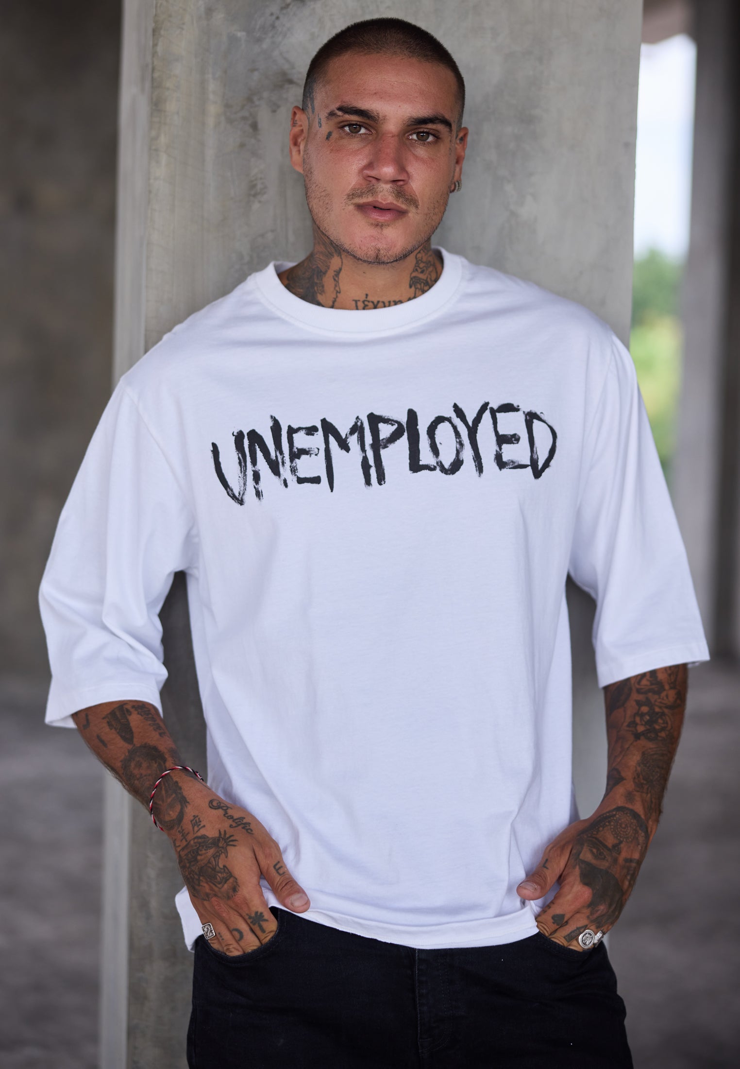 UNEMPLOYED OVERSIZED T-SHIRT WHITE