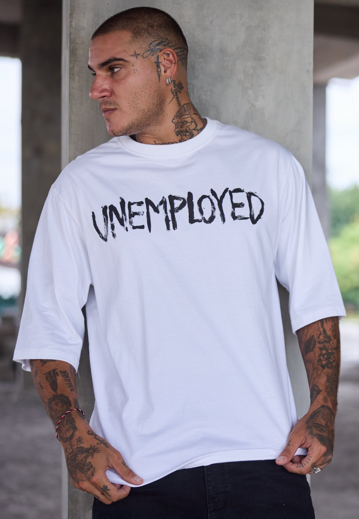UNEMPLOYED OVERSIZED T-SHIRT WHITE