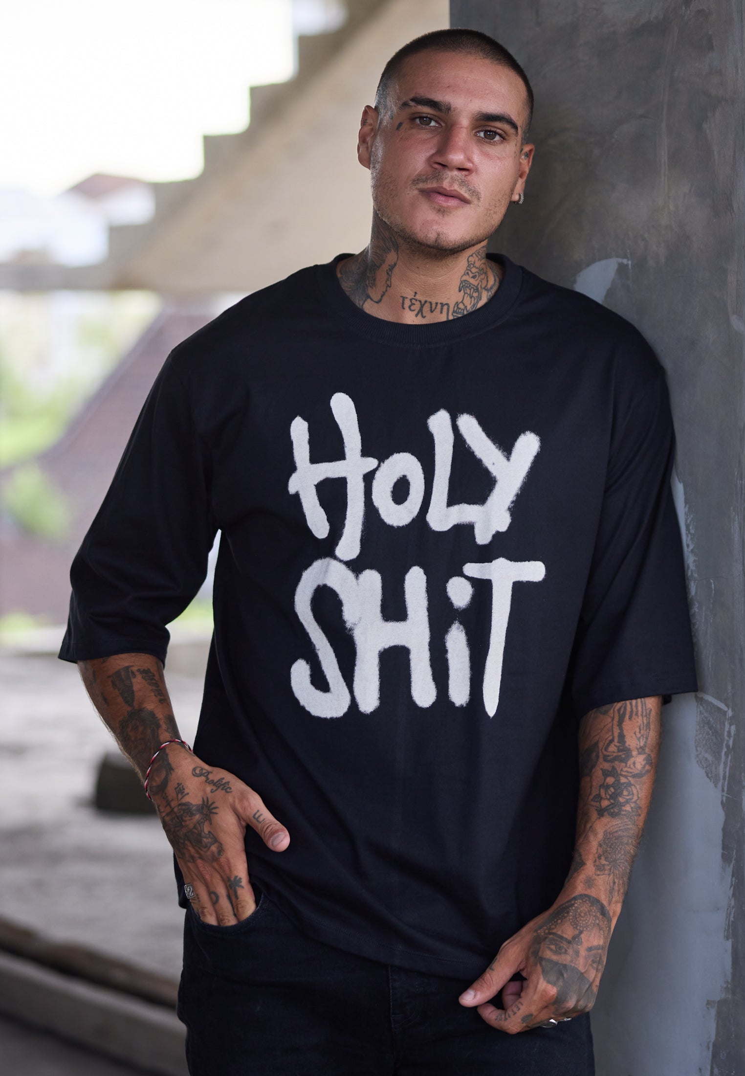 HOLY SHIT OVERSIZED T-SHIRT BLACK