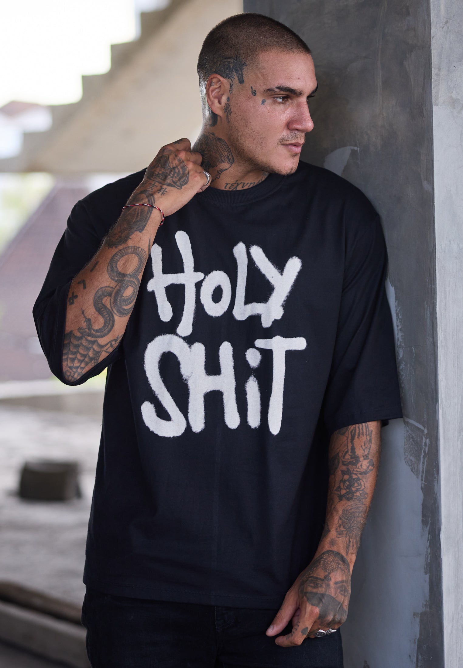 HOLY SHIT OVERSIZED T-SHIRT BLACK