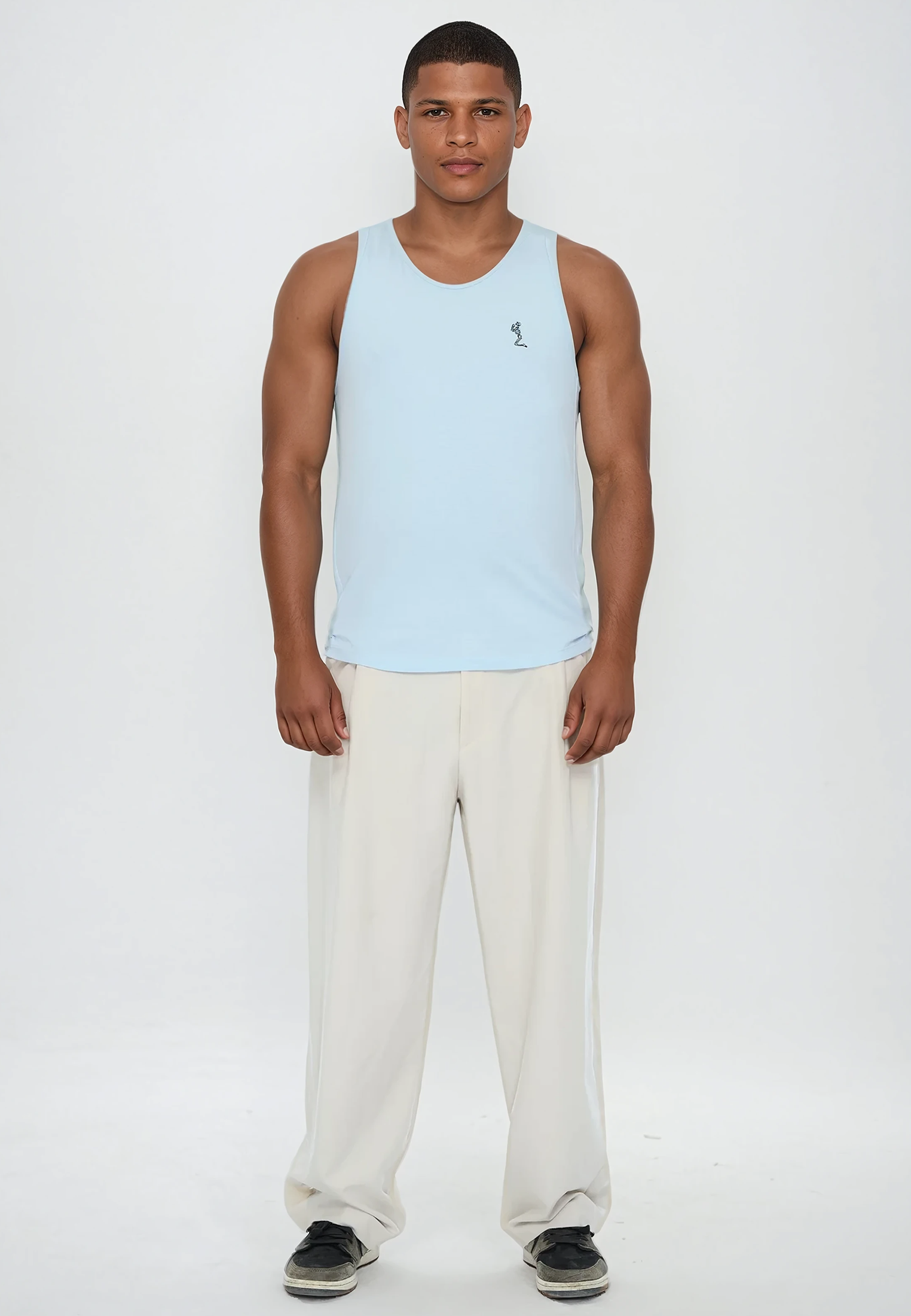ALBION VEST PALE BLUE
