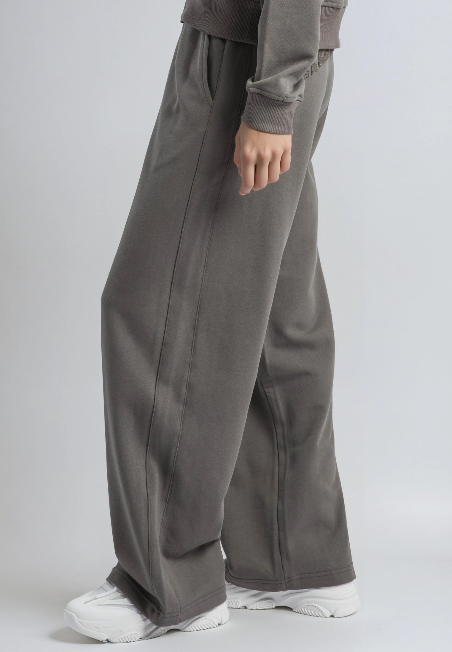 APPLIQUE RELAXED SWEATPANTS BRINDLE