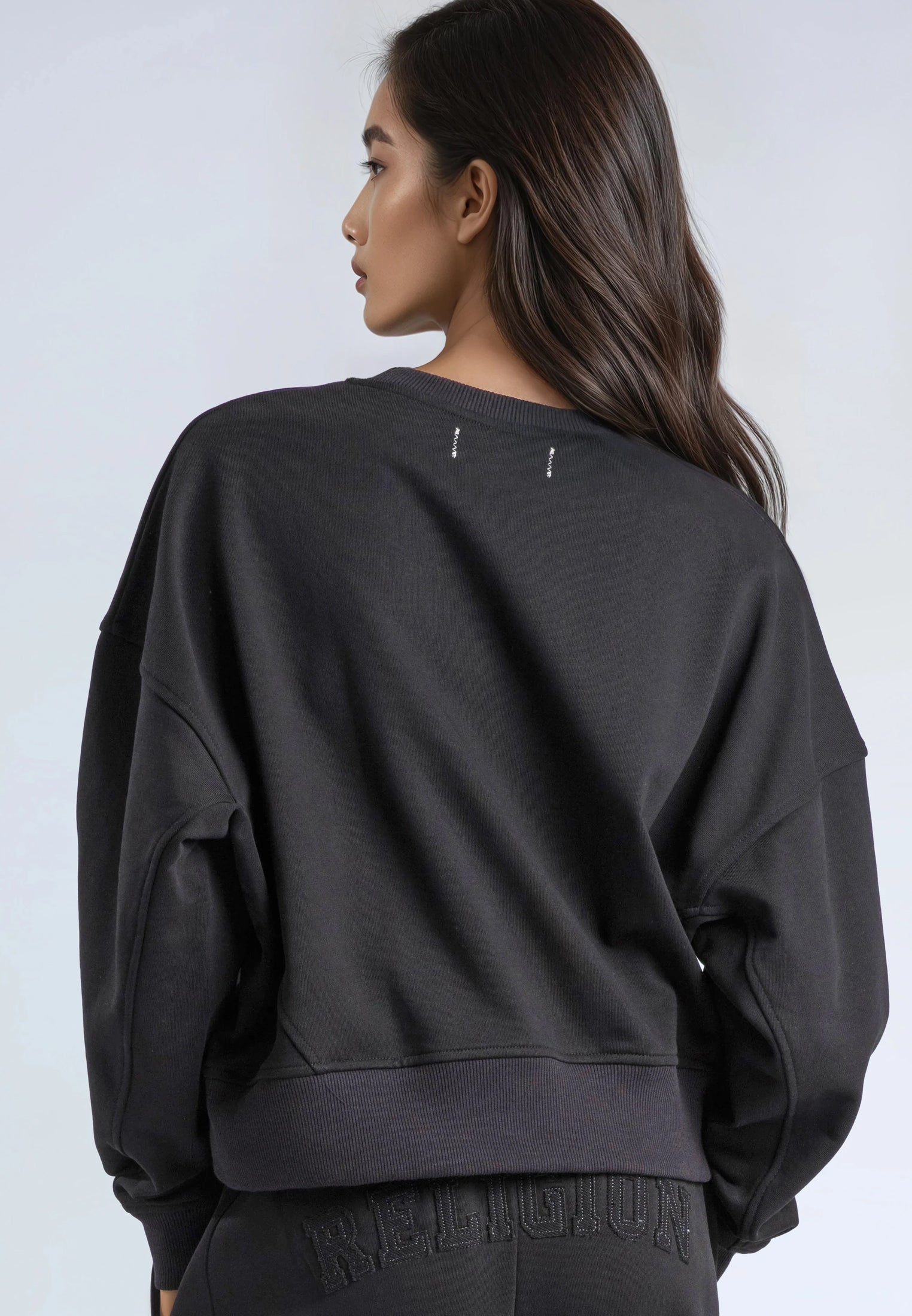 APPLIQUE BATWING SWEAT BLACK