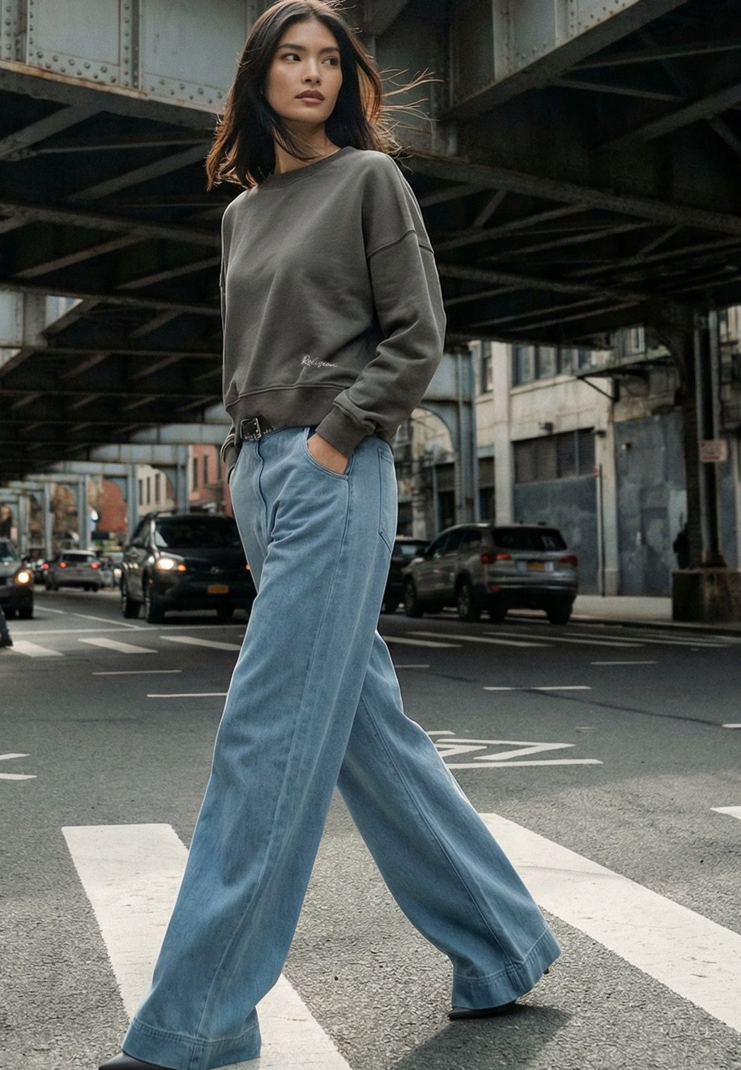 EMBROIDERY BATWING SWEAT BRINDLE