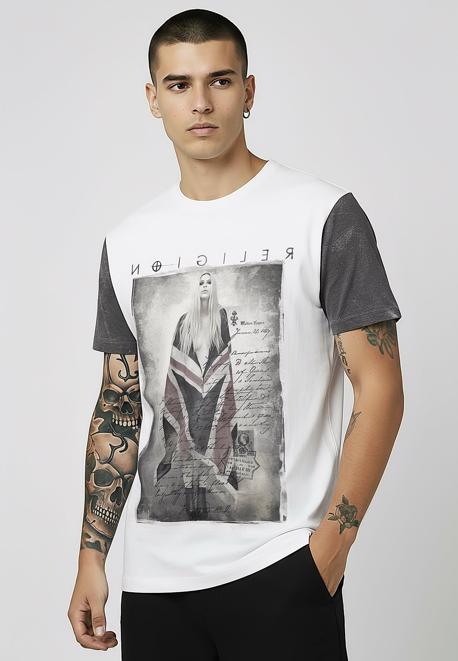 GIRL IN FLAG CURVED HEM T-SHIRT GREY MARL