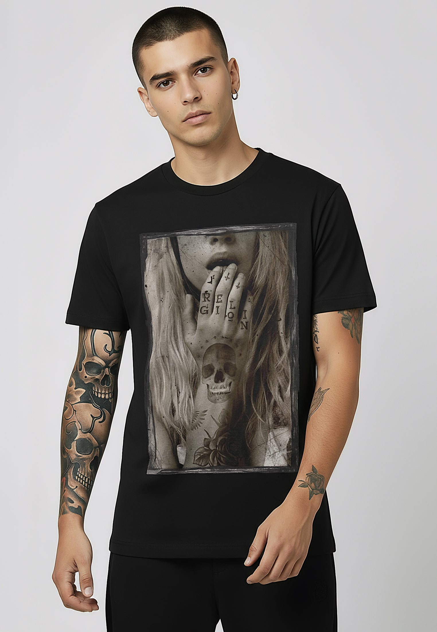 TEMPTED T-SHIRT BLACK