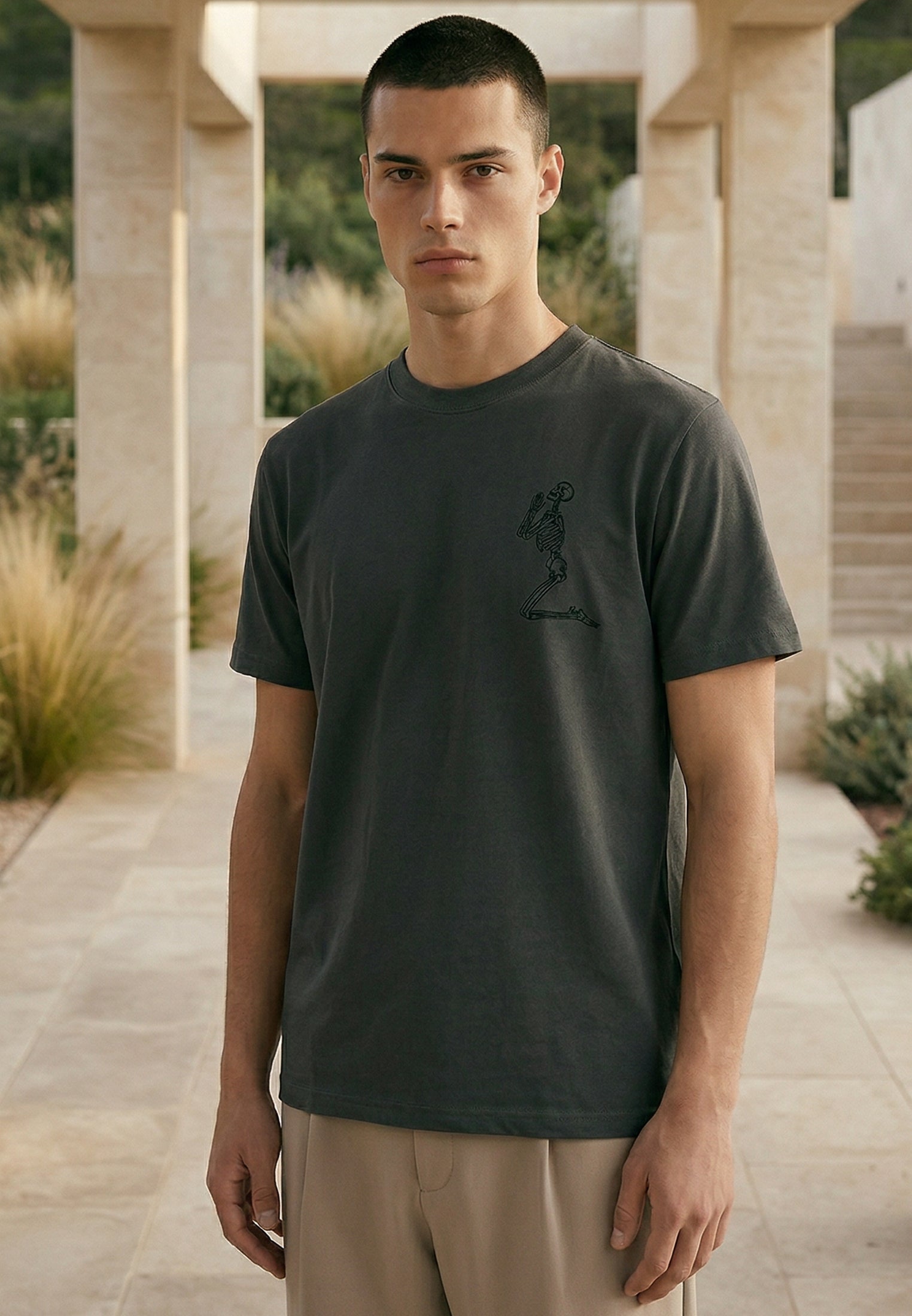 ESSENTIAL BIG SKELETON DARK METAL T-SHIRT