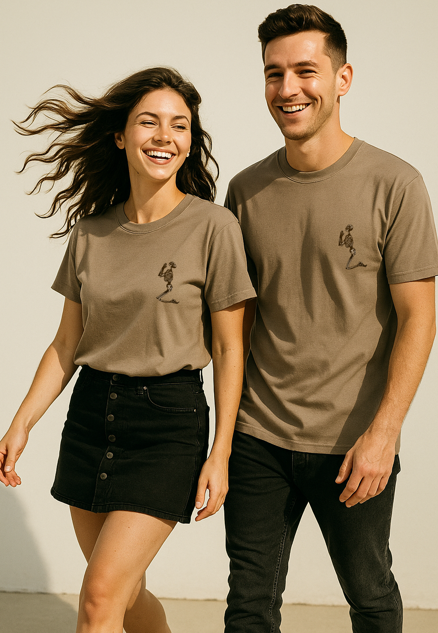 ESSENTIAL BIG SKELETON DESERT TAUPE T-SHIRT